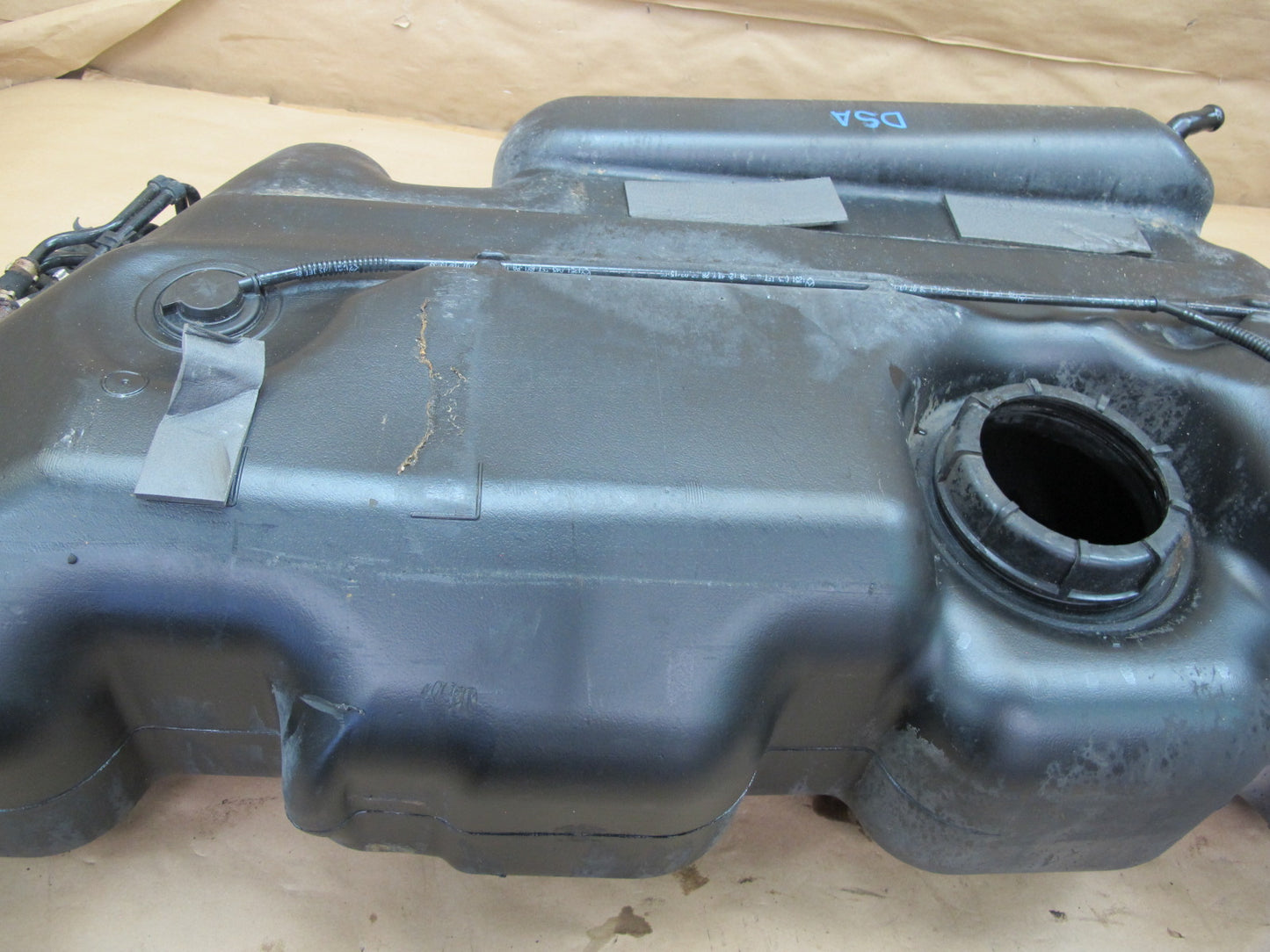 03-06 Dodge Sprinter Diesel Fuel Tank Unit 9014713698 OEM