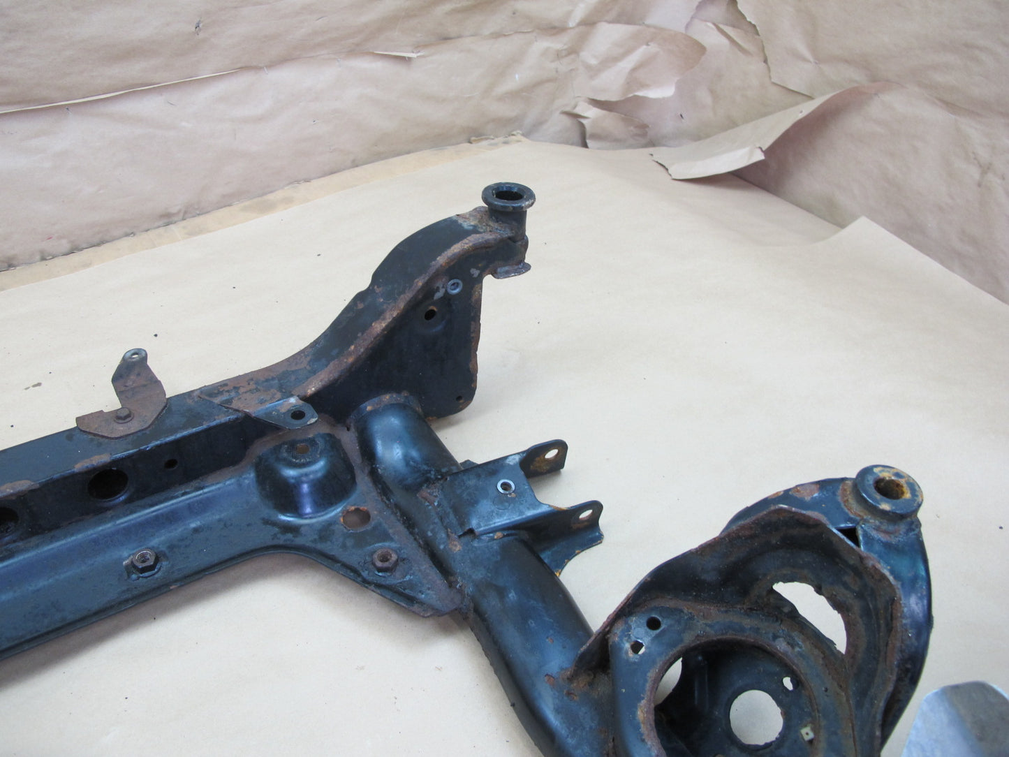 07-11 BMW E90 E91 E92 AWD Front Axle Support Crossmember Cradle 6776763 OEM