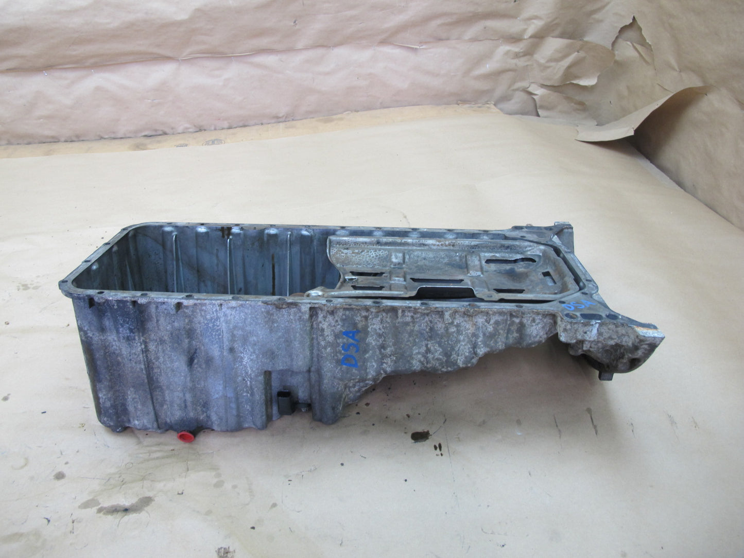 03-06 Dodge Sprinter 2.7L Diesel OM647LA Engine Oil Pan 6120140702 OEM