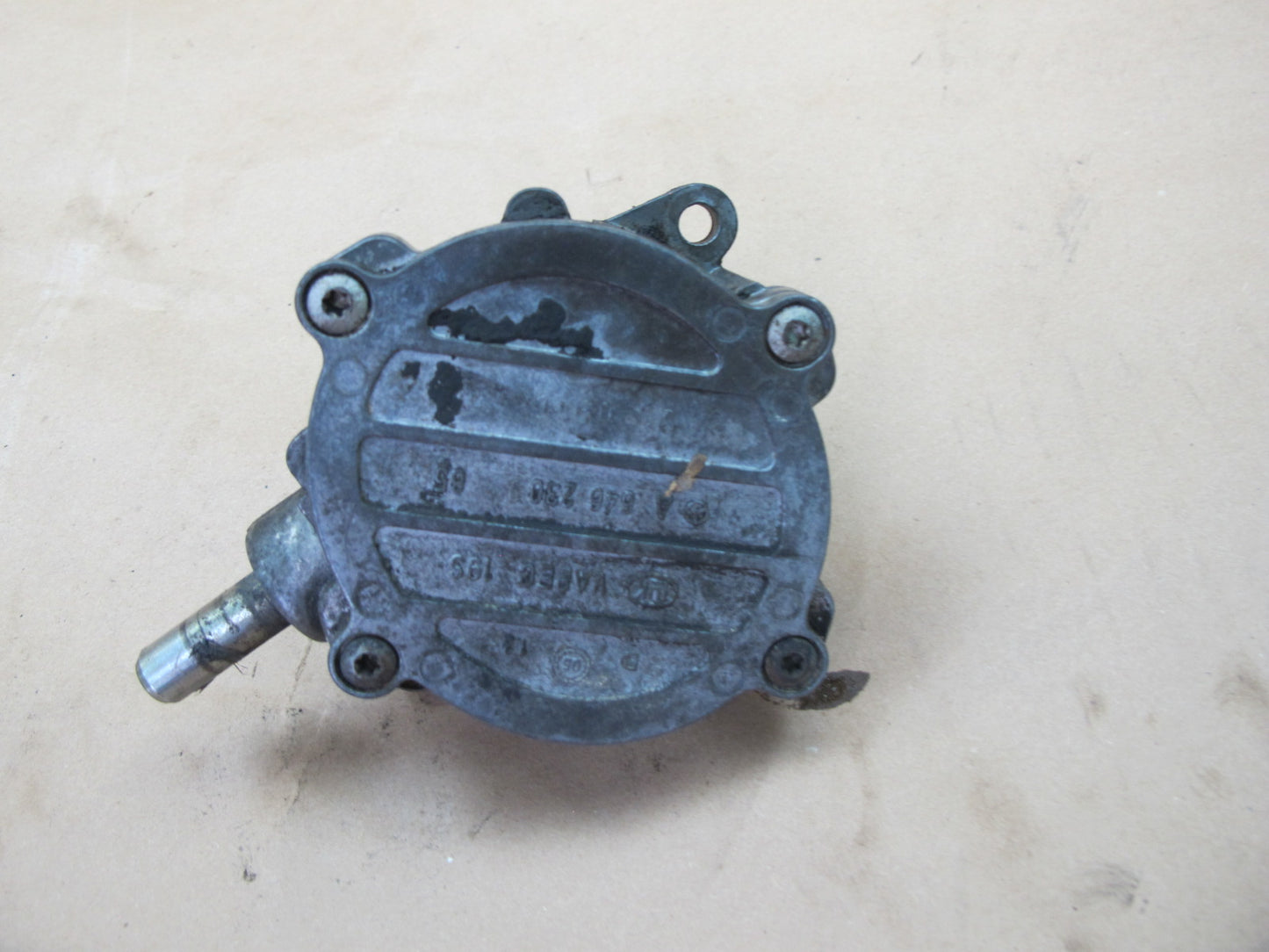 03-06 Dodge Sprinter 2.7L Diesel Vacuum Pump 6462300165 OEM