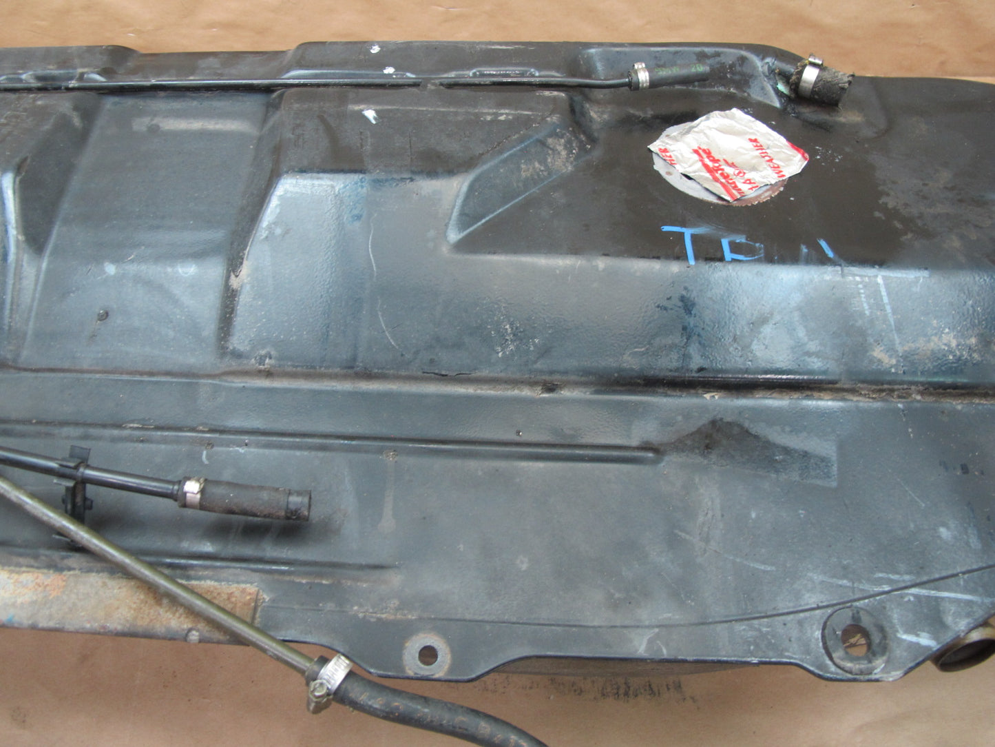 88-91 BMW E30 3-SERIES Convertible Fuel Tank Unit OEM