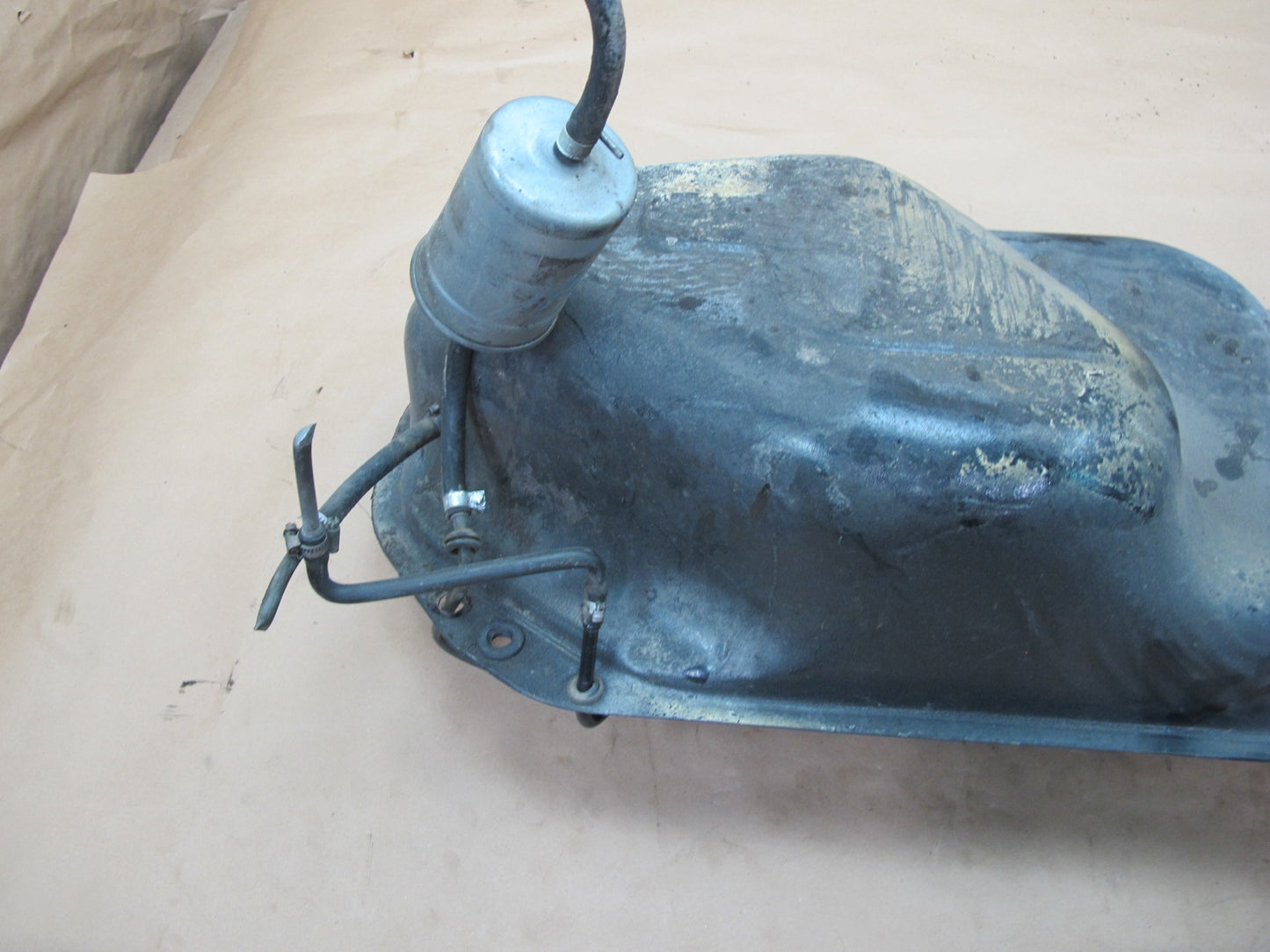 88-91 BMW E30 3-SERIES Convertible Fuel Tank Unit OEM