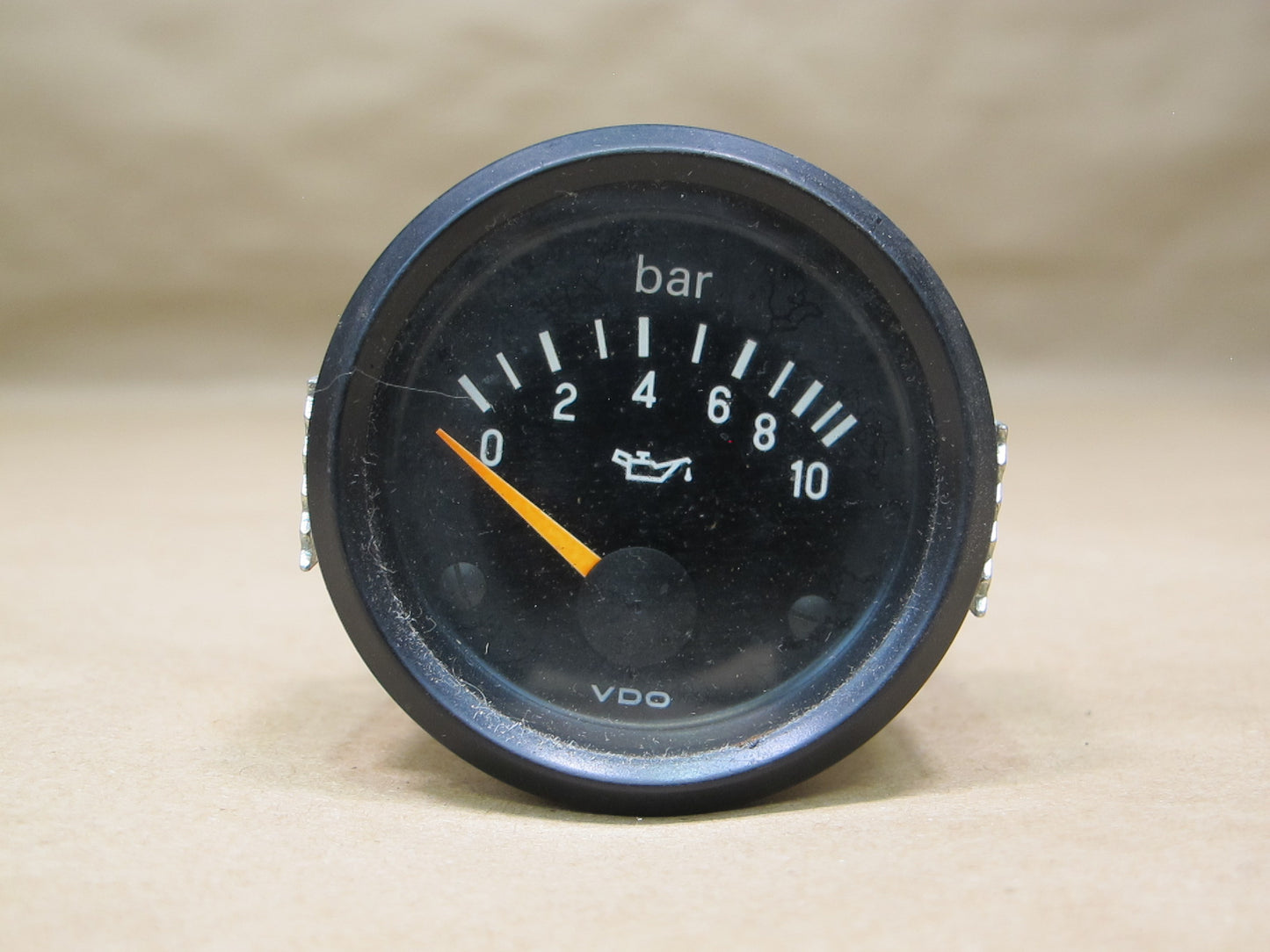 77-82 Porsche 924 Oil Pressure Gauge Indicator OEM