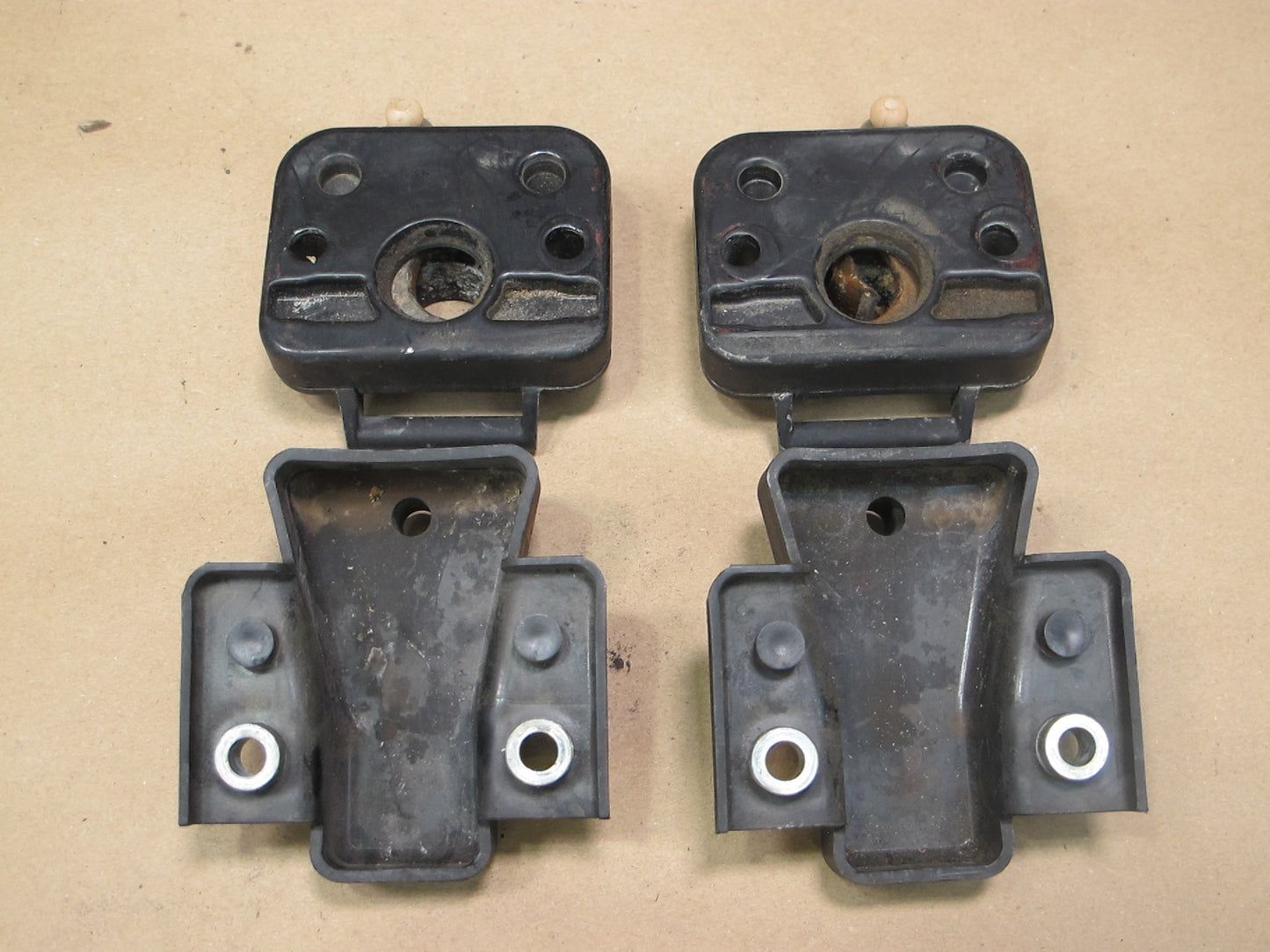 77-82 Porsche 924 Set of 4 Rear Tailgate Boot Latch Catch Release Lock Set OEM