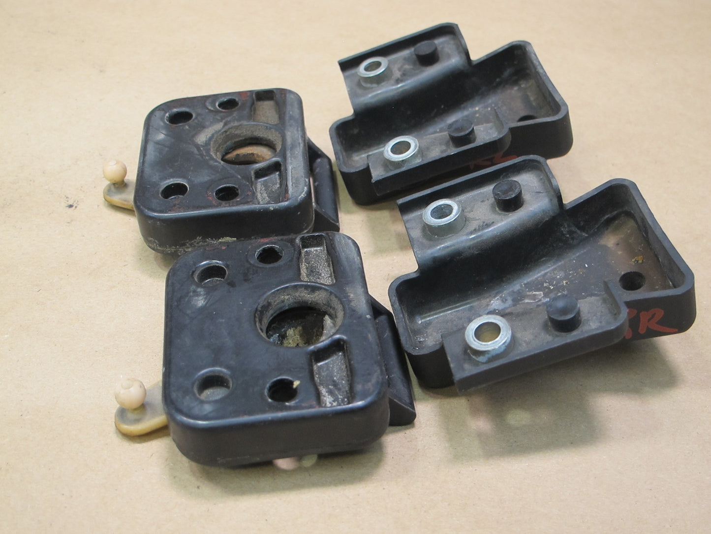 77-82 Porsche 924 Set of 4 Rear Tailgate Boot Latch Catch Release Lock Set OEM