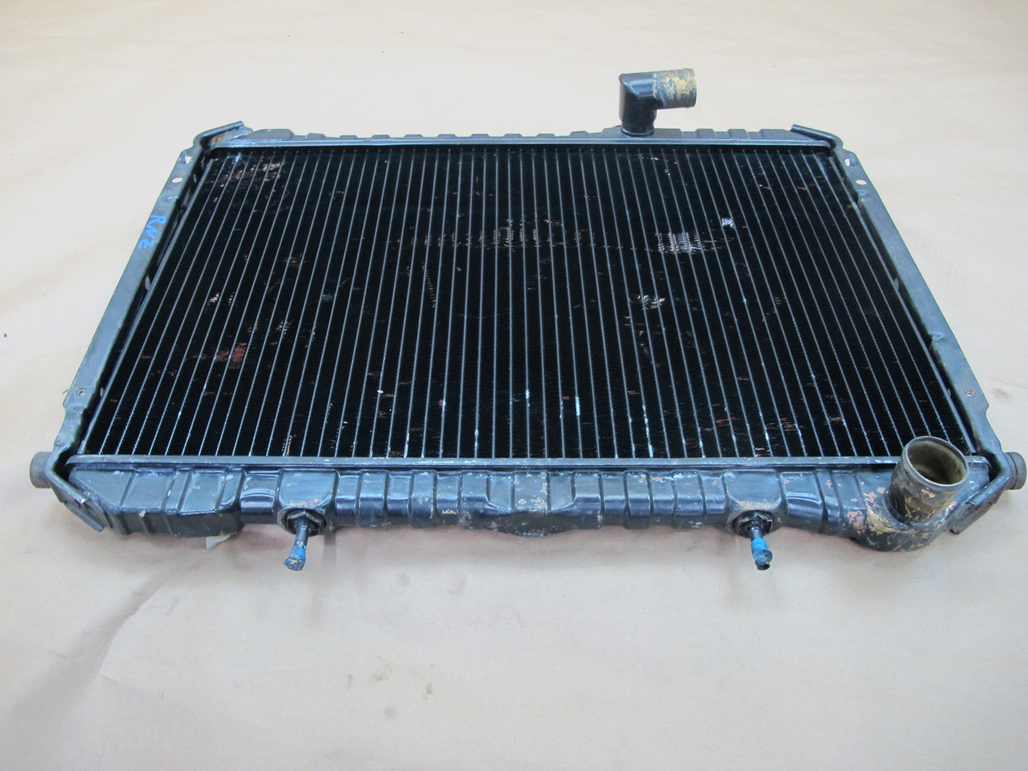 84-89 Nissan Z31 300ZX MT NON Turbo Engine Cooling Radiator OEM