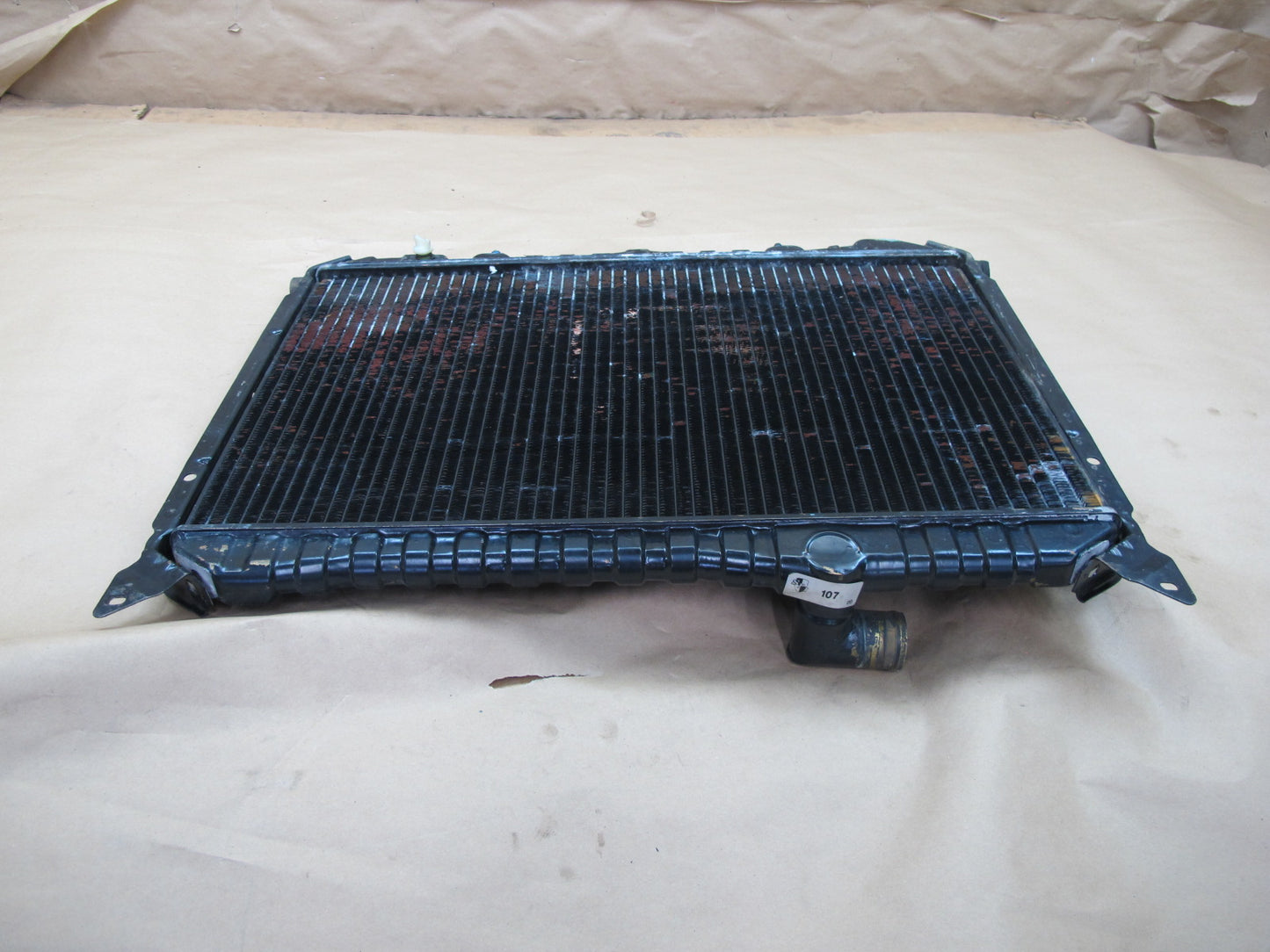 84-89 Nissan Z31 300ZX MT NON Turbo Engine Cooling Radiator OEM