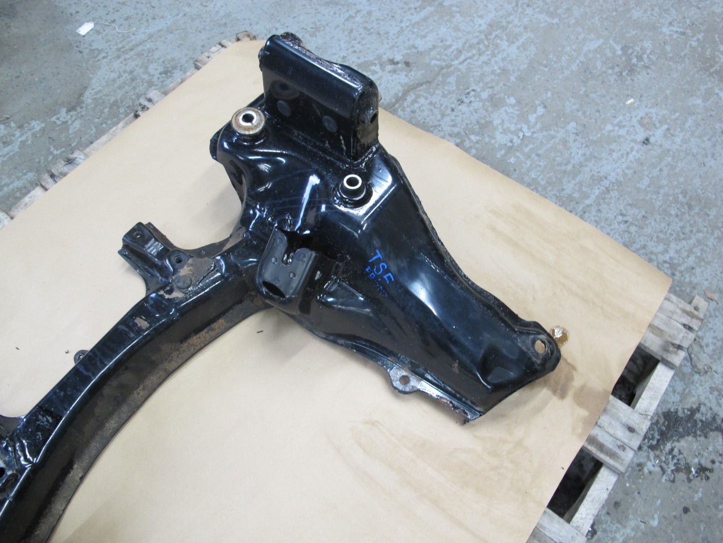 86-89 Toyota Supra MK3 Front Engine Subframe Crossmember Carrier OEM