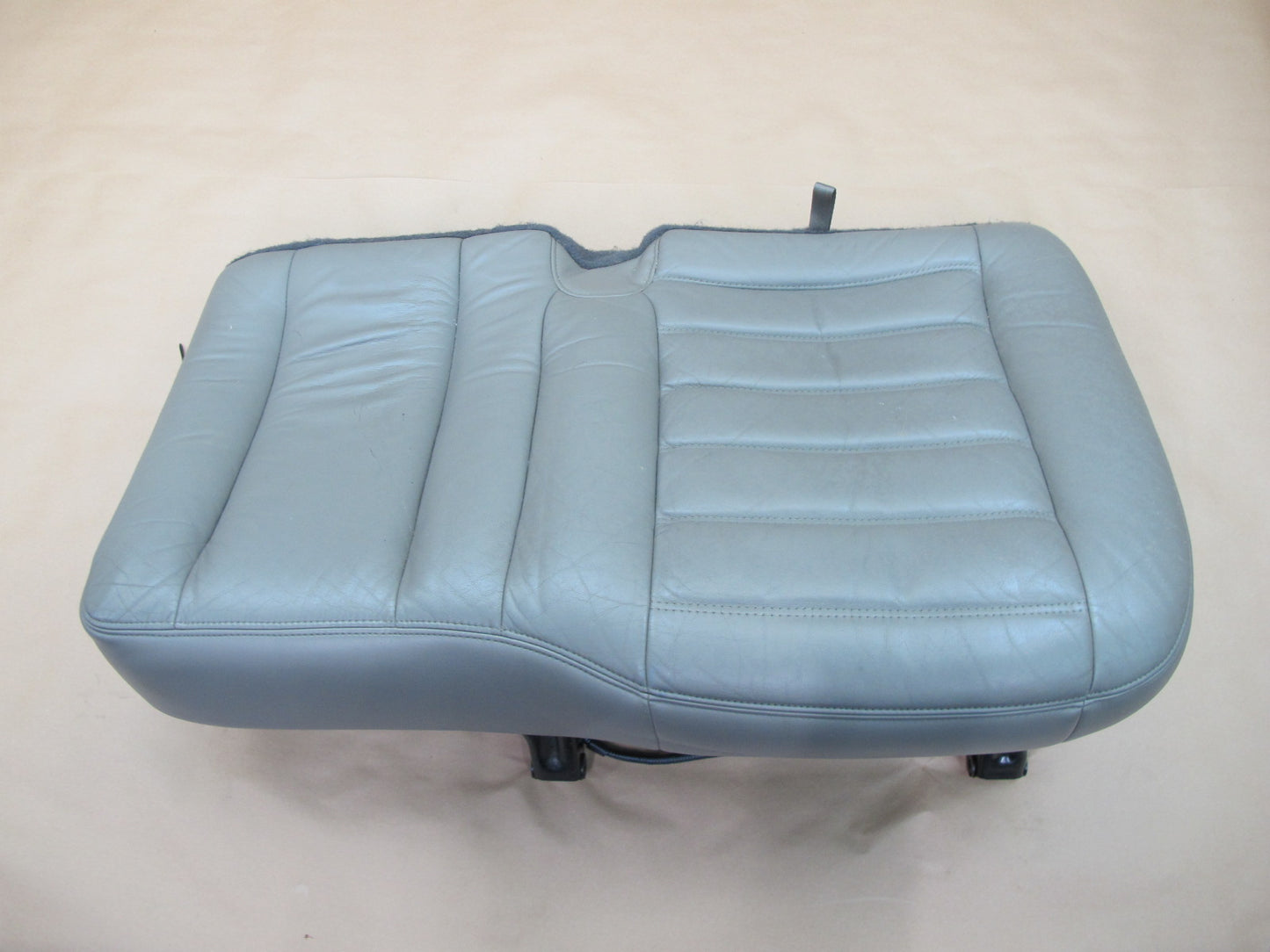 2003-2007 Hummer H2 Rear 2ND ROW Left Driver Side Seat Lower Cushion Leather