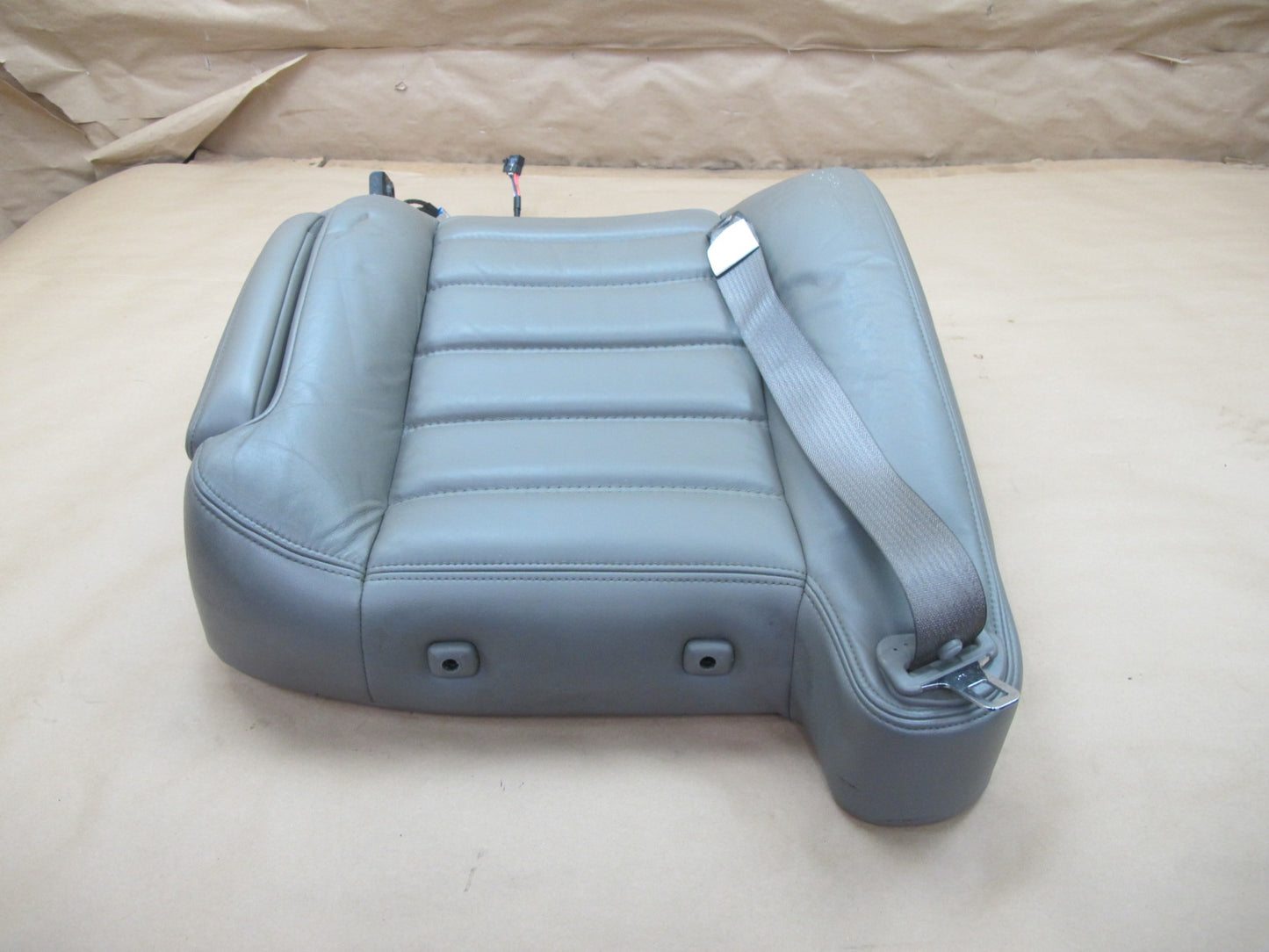 2003-2007 Hummer H2 Front Right Pass Side Seat Upper Cushion Leather