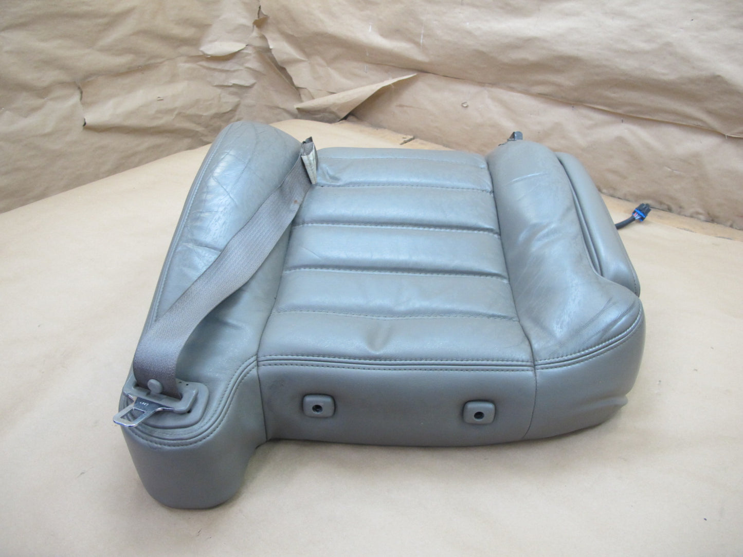 2003-2007 Hummer H2 Front Left Driver Side Seat Upper Cushion Leather