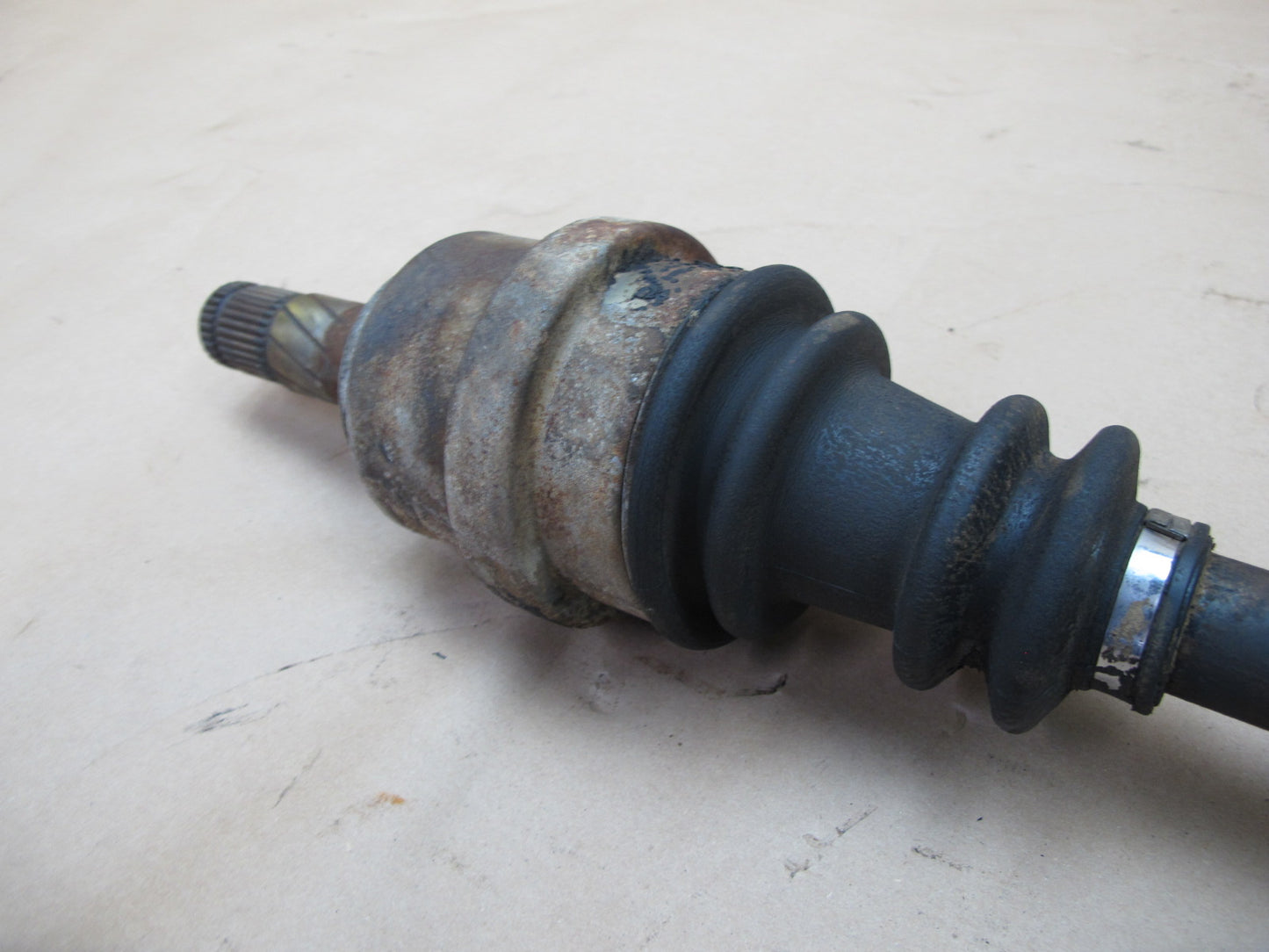 84-89 Nissan Z31 300ZX NON Turbo Rear Right Axle Shaft OEM