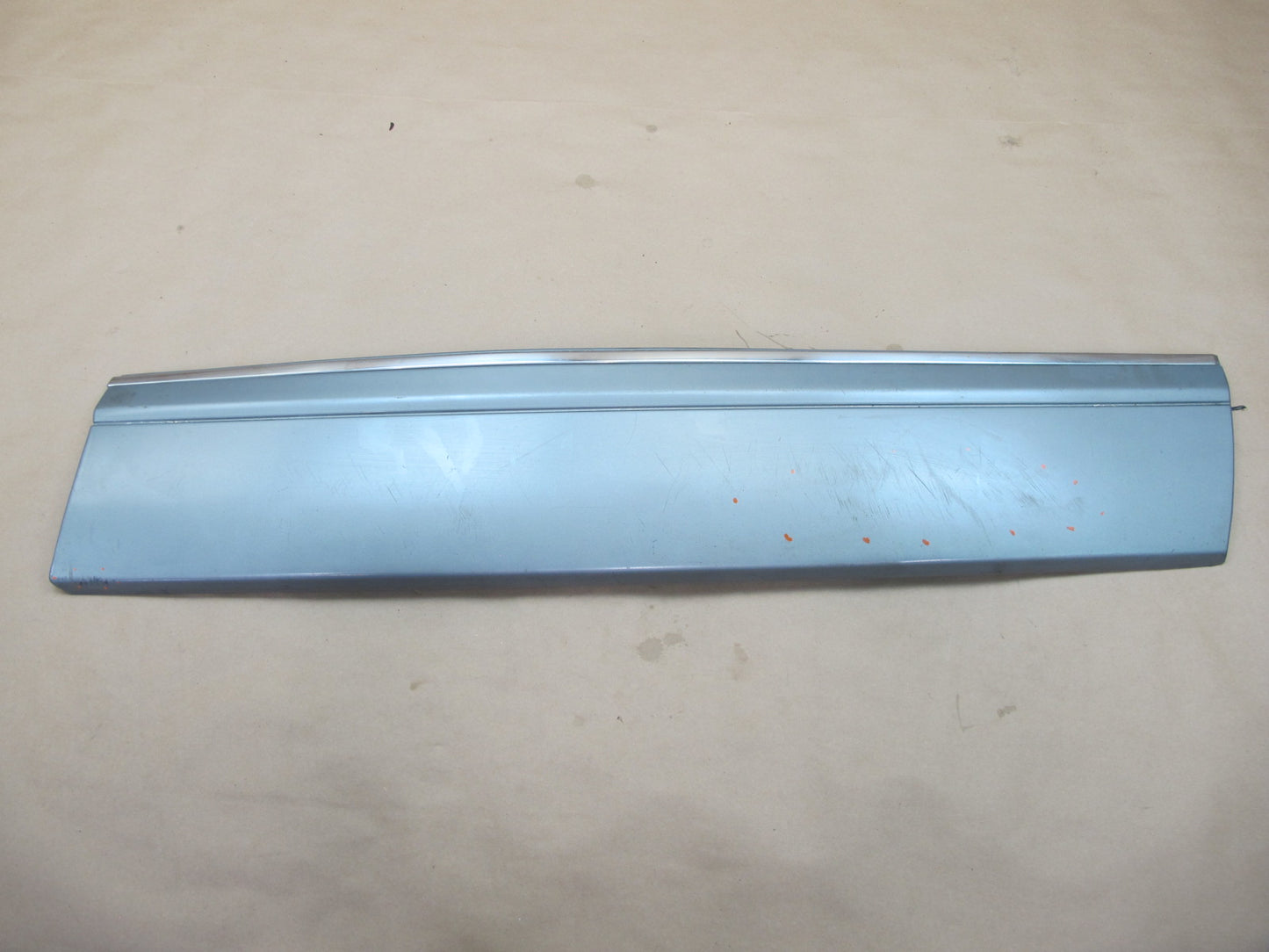 86-91 Mercedes W126 Set of 2 Front Left & Right Door Trim Cover Molding OEM