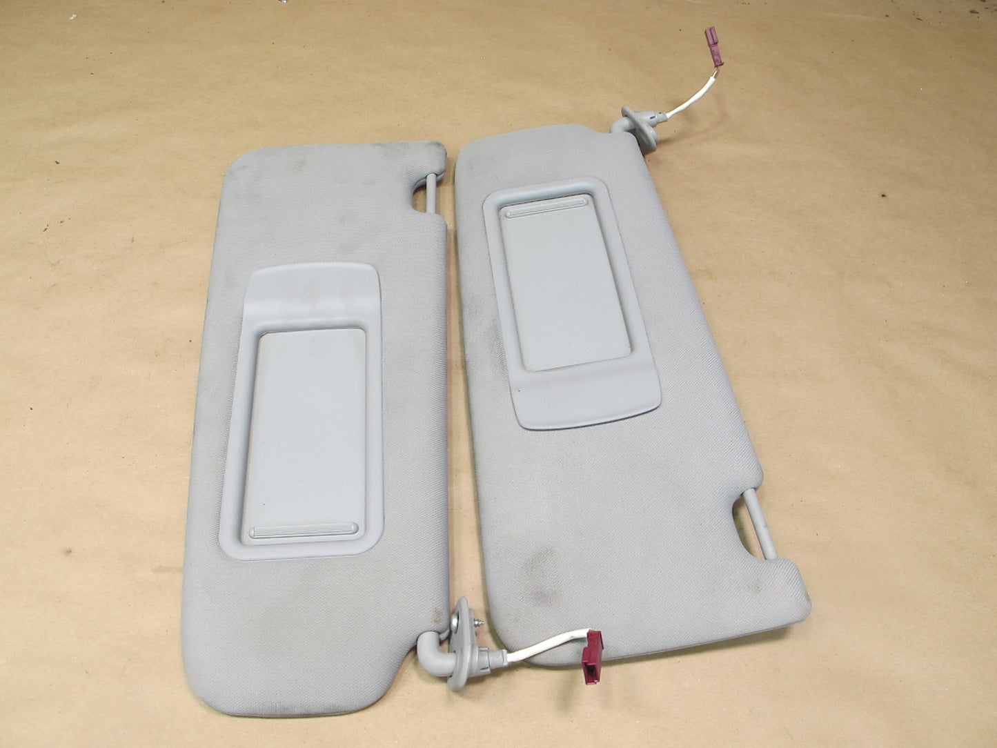 07-13 BMW E92 3-SERIES Coupe Set of 2 Front Left & Right Sun Visor Gray OEM