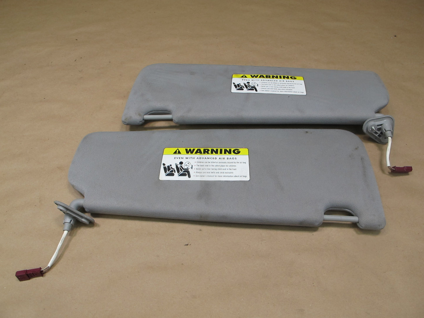 07-13 BMW E92 3-SERIES Coupe Set of 2 Front Left & Right Sun Visor Gray OEM