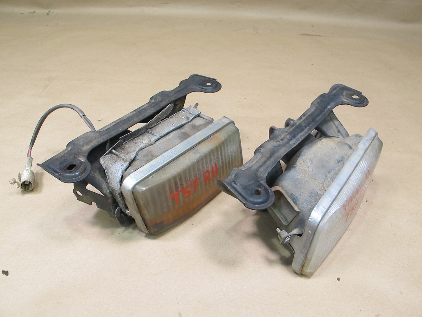 86-88 Toyota Supra MK3 Front Left & Right Fog Light Lamp & Bracket Set OEM