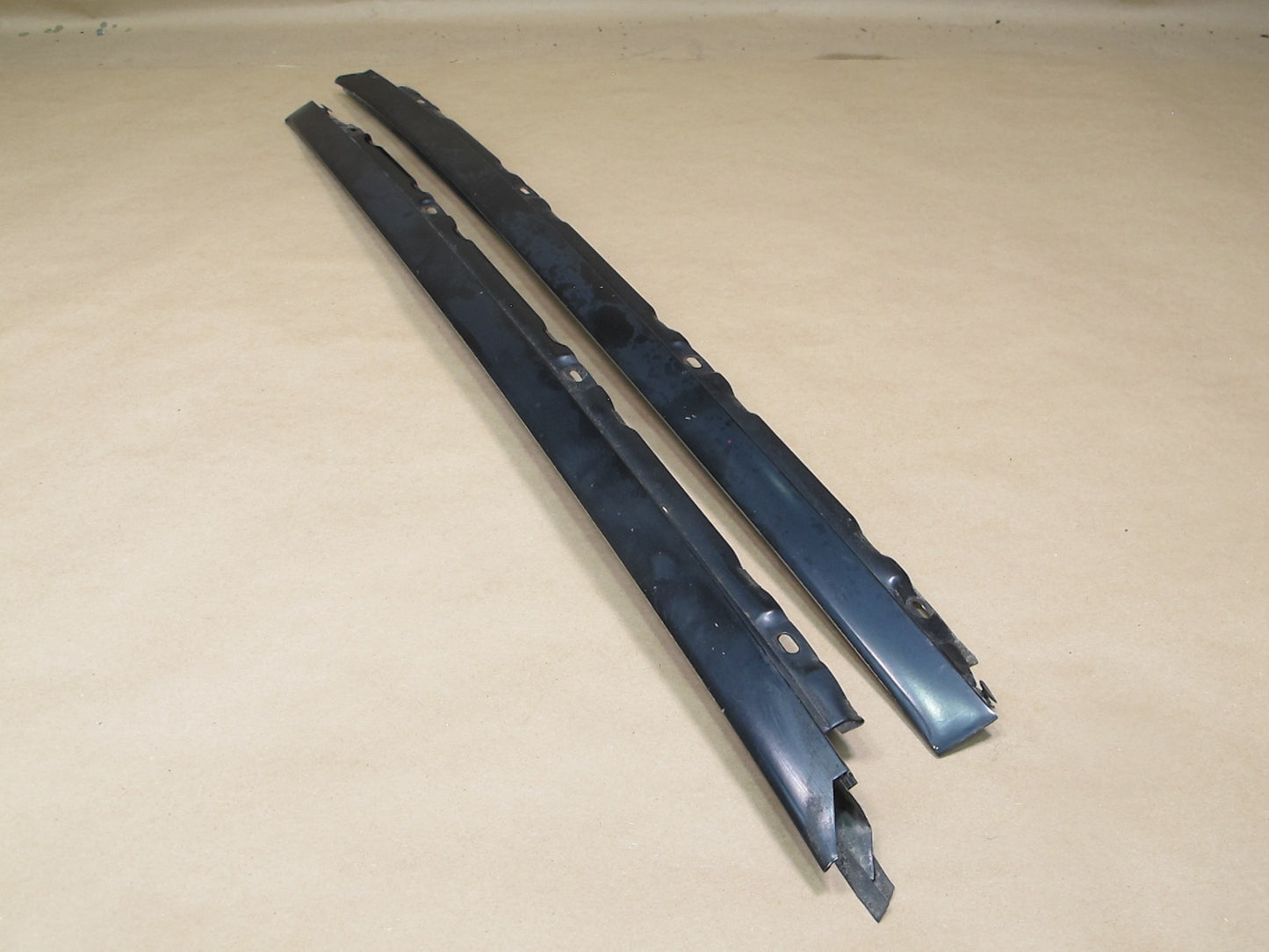 90-94 Lexus UCF10 LS400 Set of 2 Front Left Right Windshield Trim Molding OEM