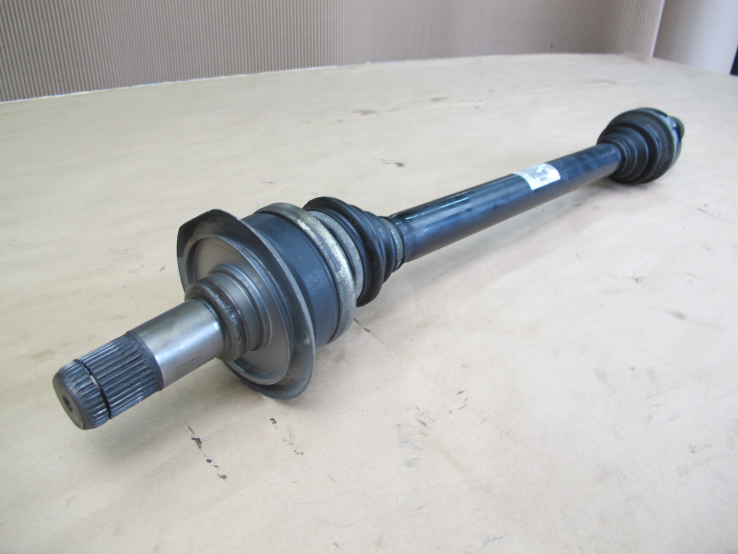 12-18 BMW F12 F13 650i Rear Right Suspension Axle Shaft 7566086 OEM