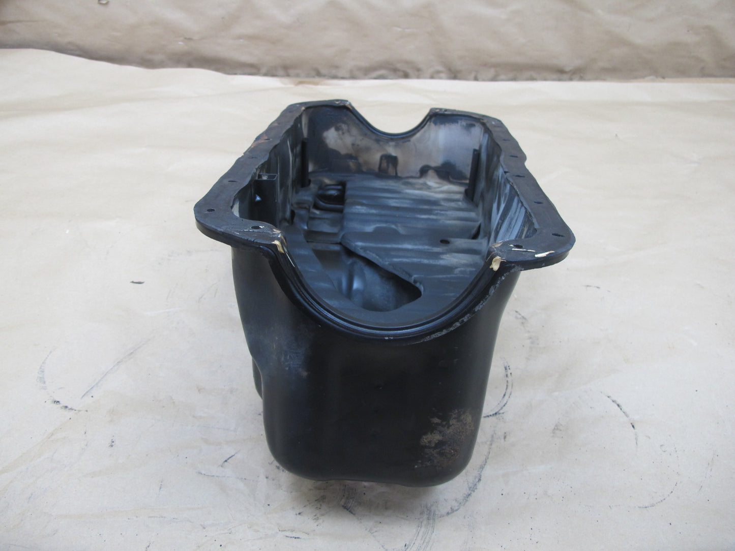 85-87 Nissan Z31 300ZX VG30E NON Turbo Engine Oil Pan OEM