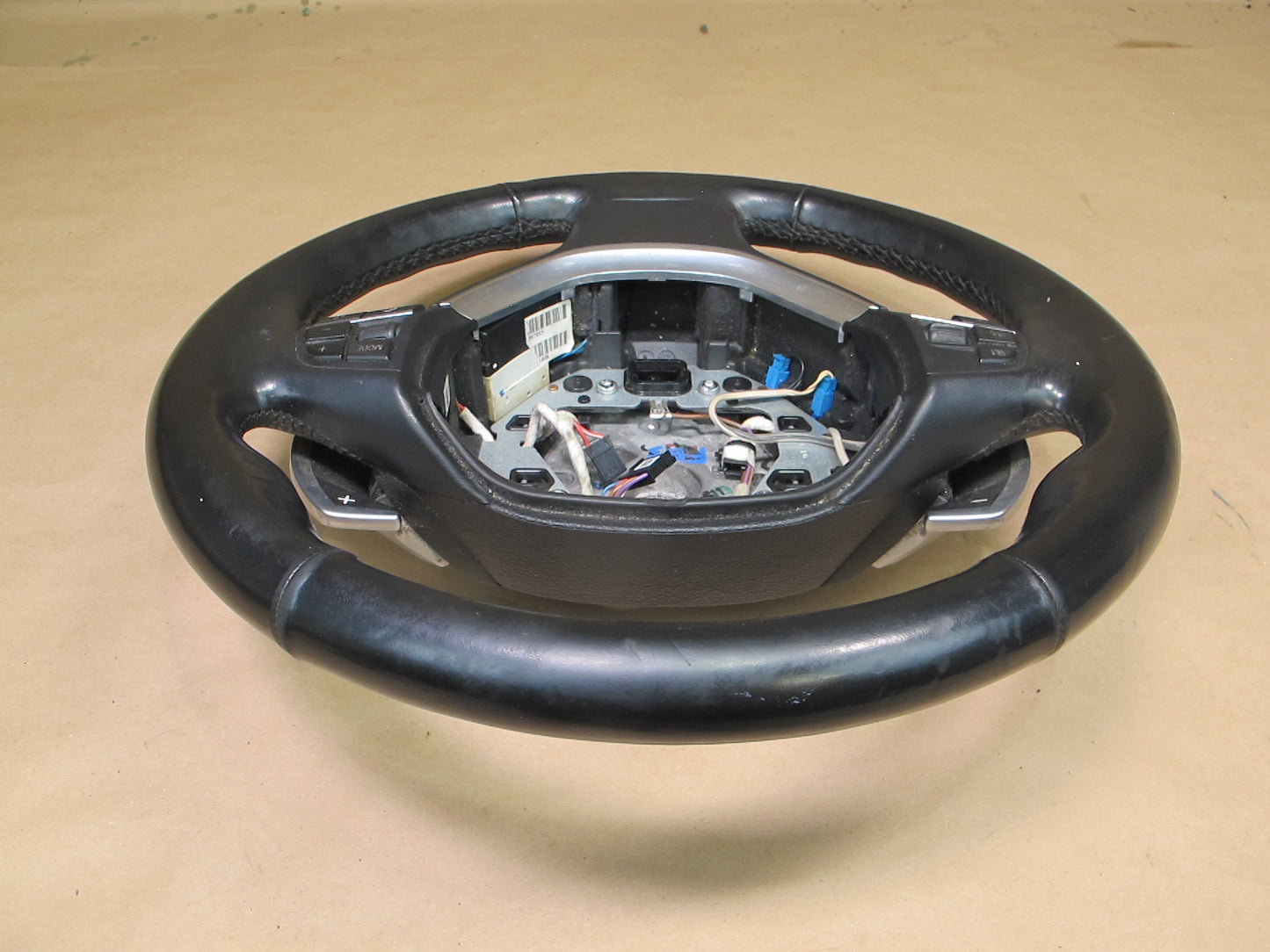 12-15 BMW F12 F13 6-SERIES Leather Steering W/ Controls OEM