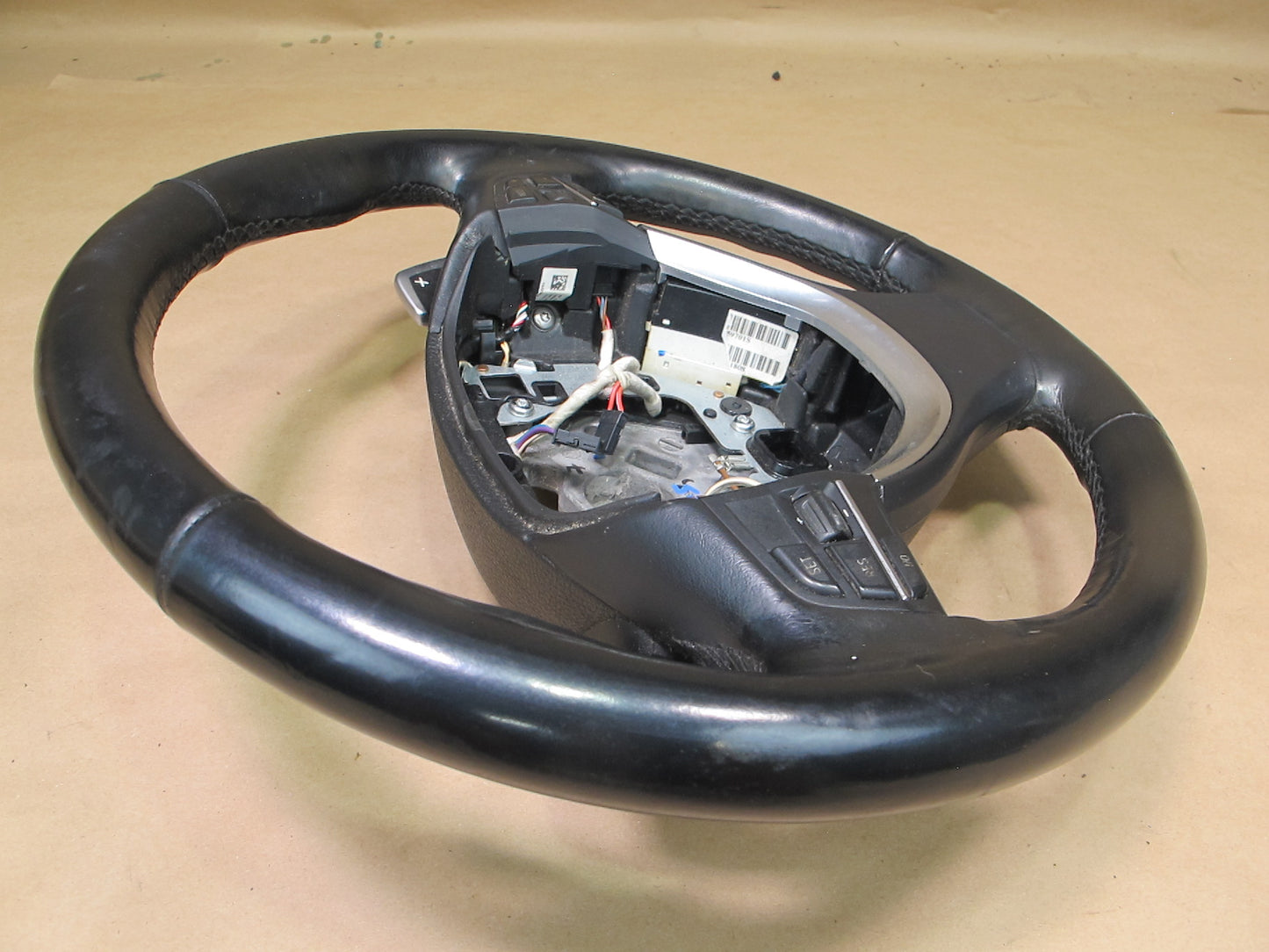 12-15 BMW F12 F13 6-SERIES Leather Steering W/ Controls OEM