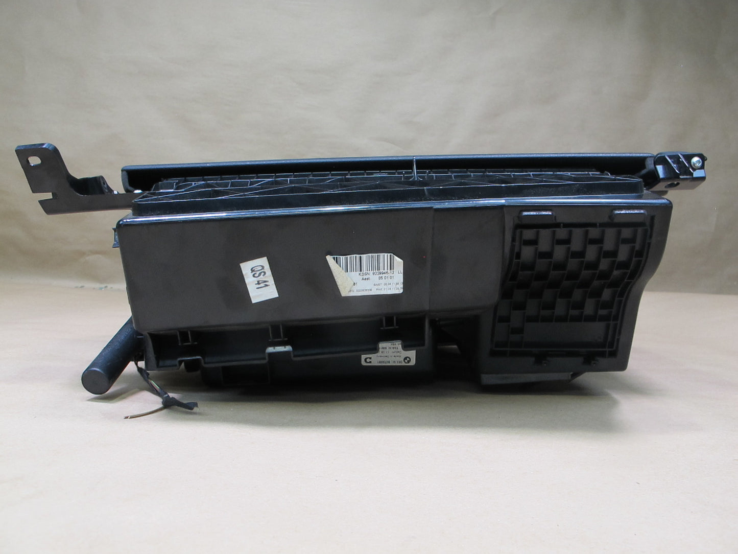 12-18 BMW F12 F13 Dash Front Right Glove Box Compartment Storage OEM