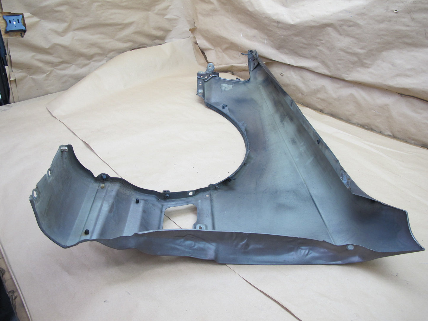 90-94 Lexus UCF10 LS400 Front Right Fender Shell Panel Cover OEM