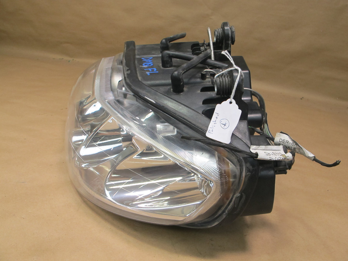 05-08 Maserati Quattroporte M139 Front Xenon HID Headlight Lamp Set of 2 OEM