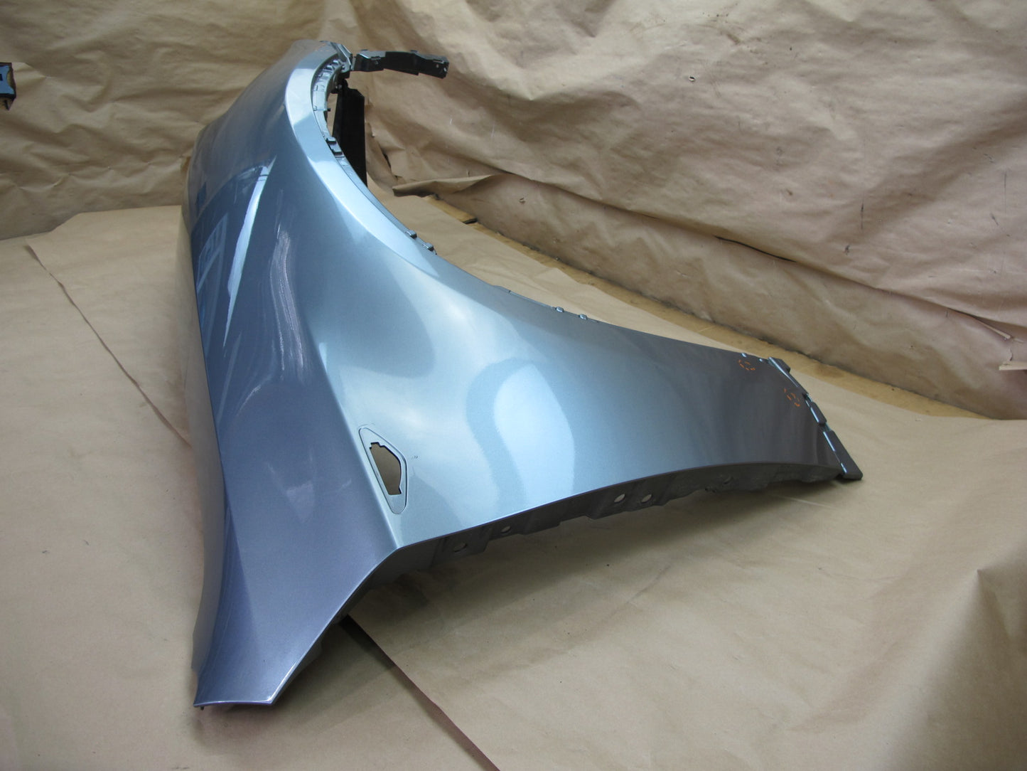 2008-2014 BMW E71 E72 X6 Front Right Passenger Side Fender Shell Cover Panel