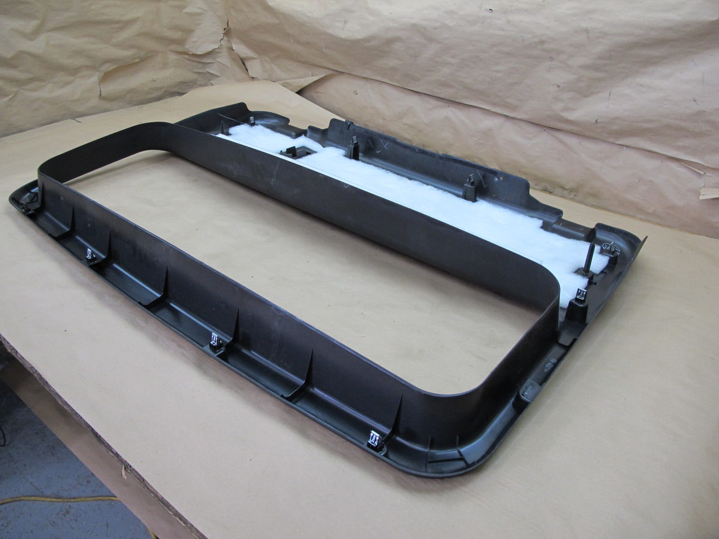 2005-2009 Hummer H2 Rear Trunk Tailgate Trim Cover Panel 10363248