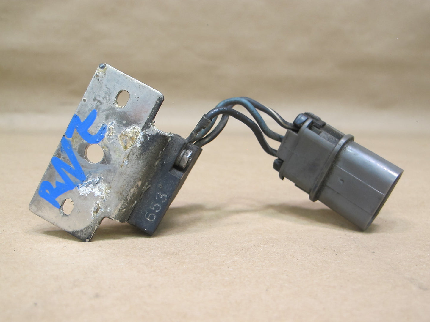 84-86 Nissan Z31 300ZX Ignition Module Transistor OEM