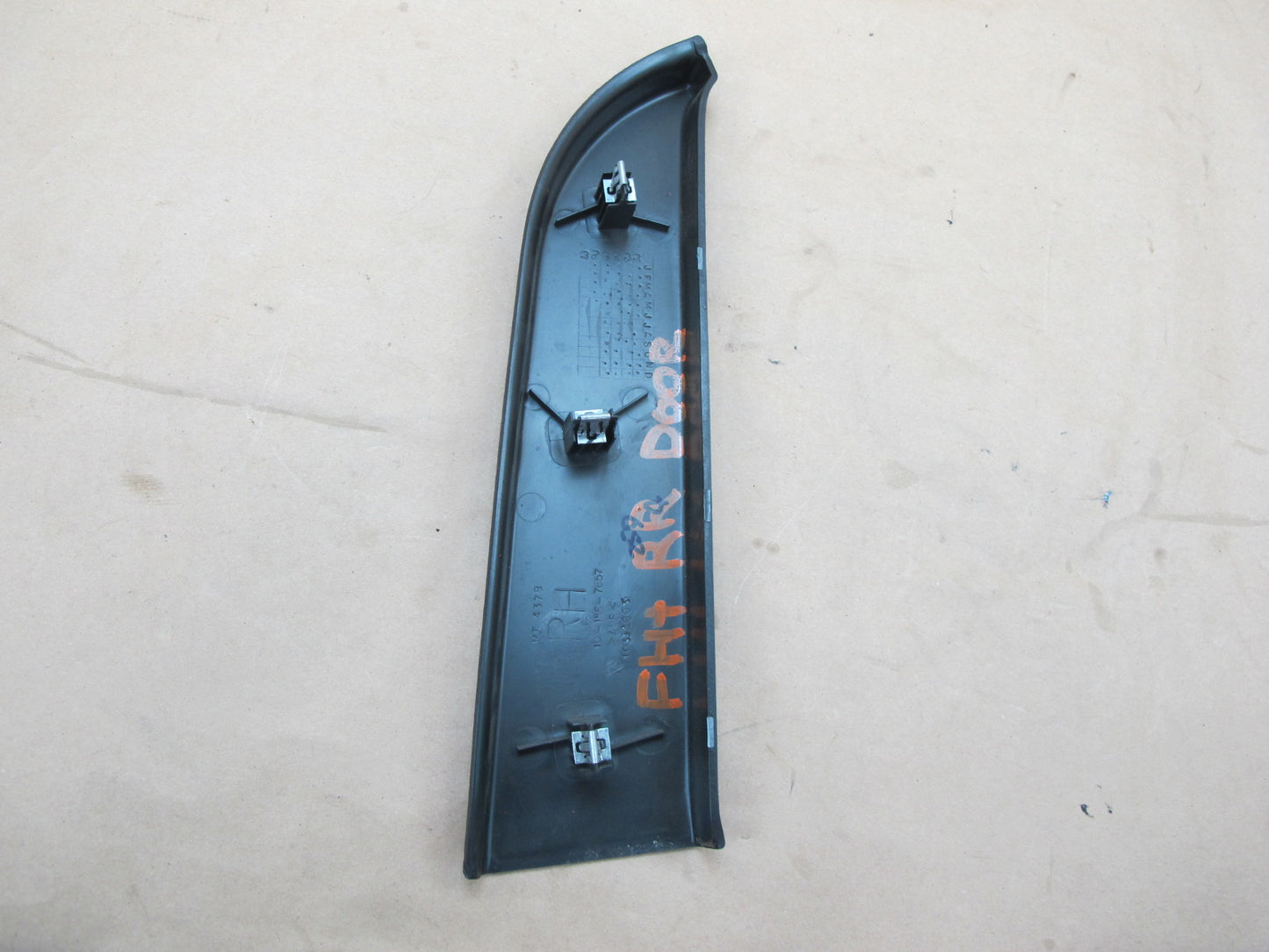 2003-2007 Hummer H2 Rear Door Window Upper Trim Cover Panel Set of 2