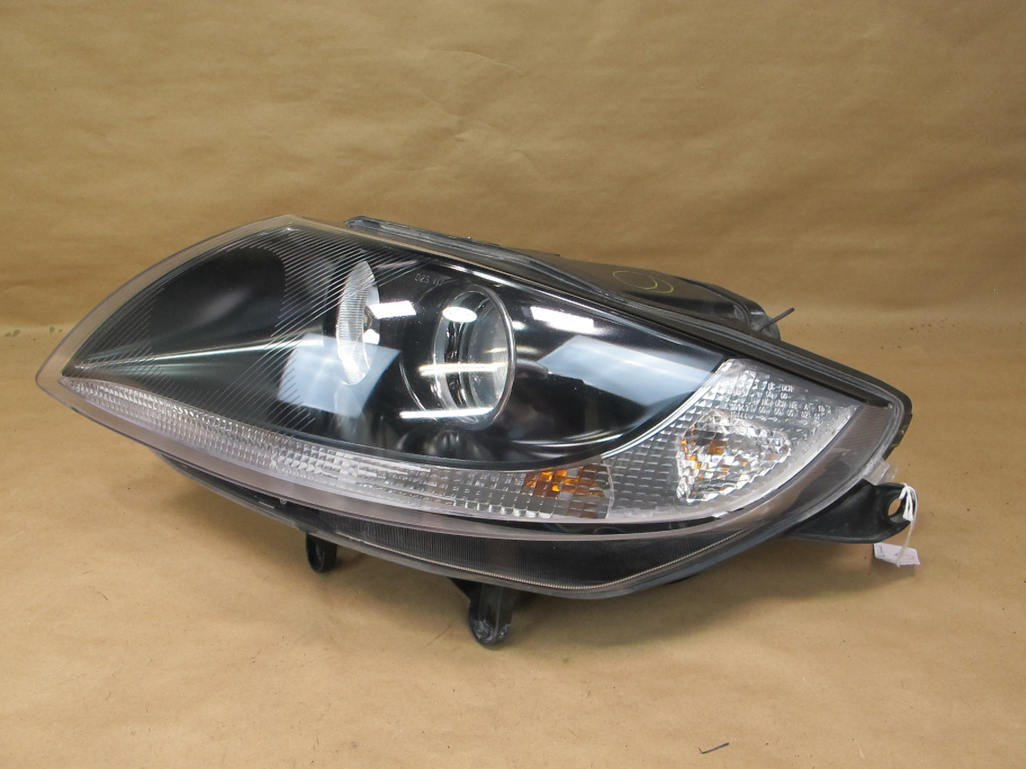 06-08 BMW E85 Z4 Set of 2 Front Left & Right Halogen Headlight Lamp OEM