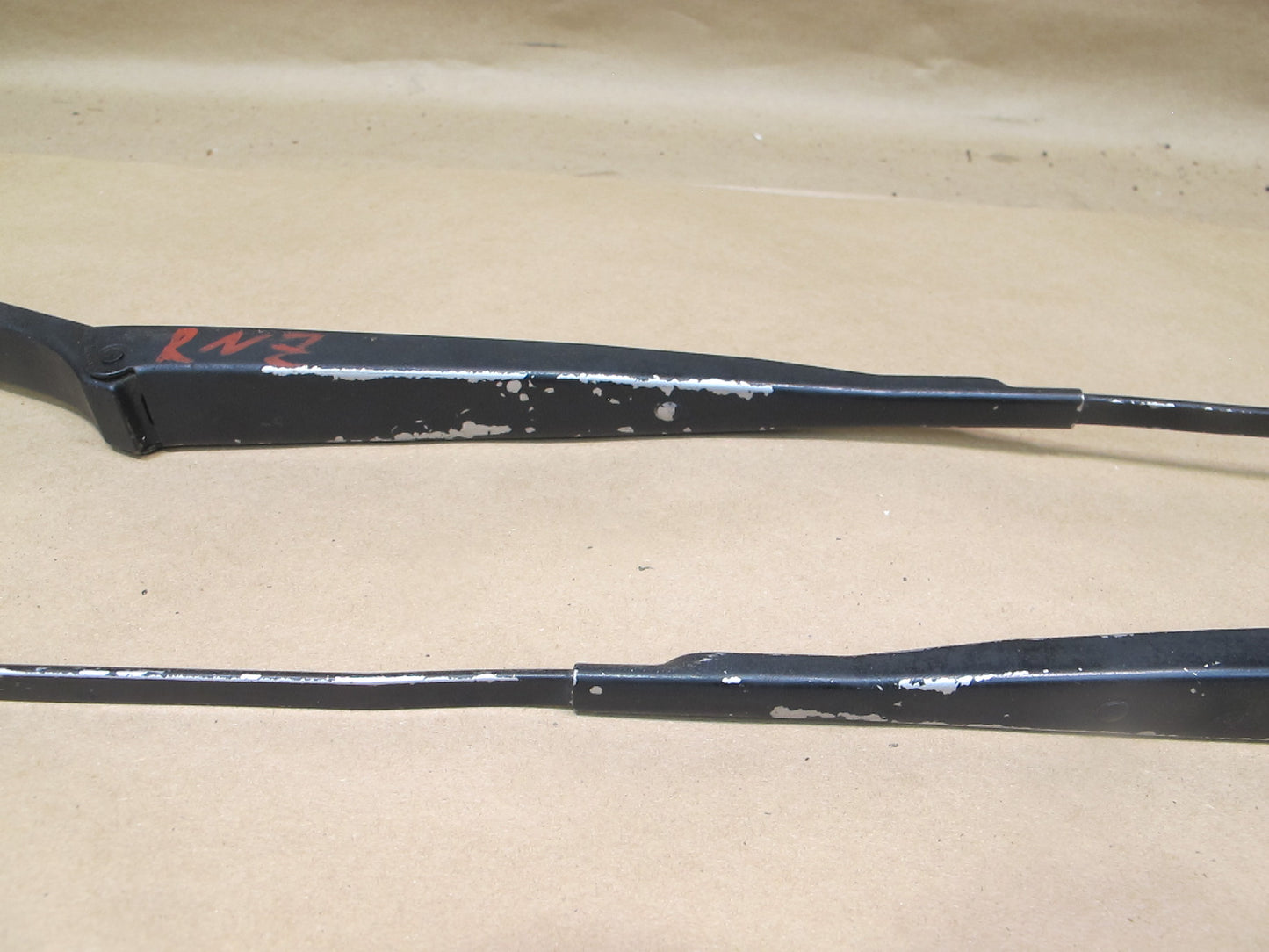 84-86 Nissan Z31 300ZX Set of 2 Front Windshield Left & Right Wiper Arm OEM