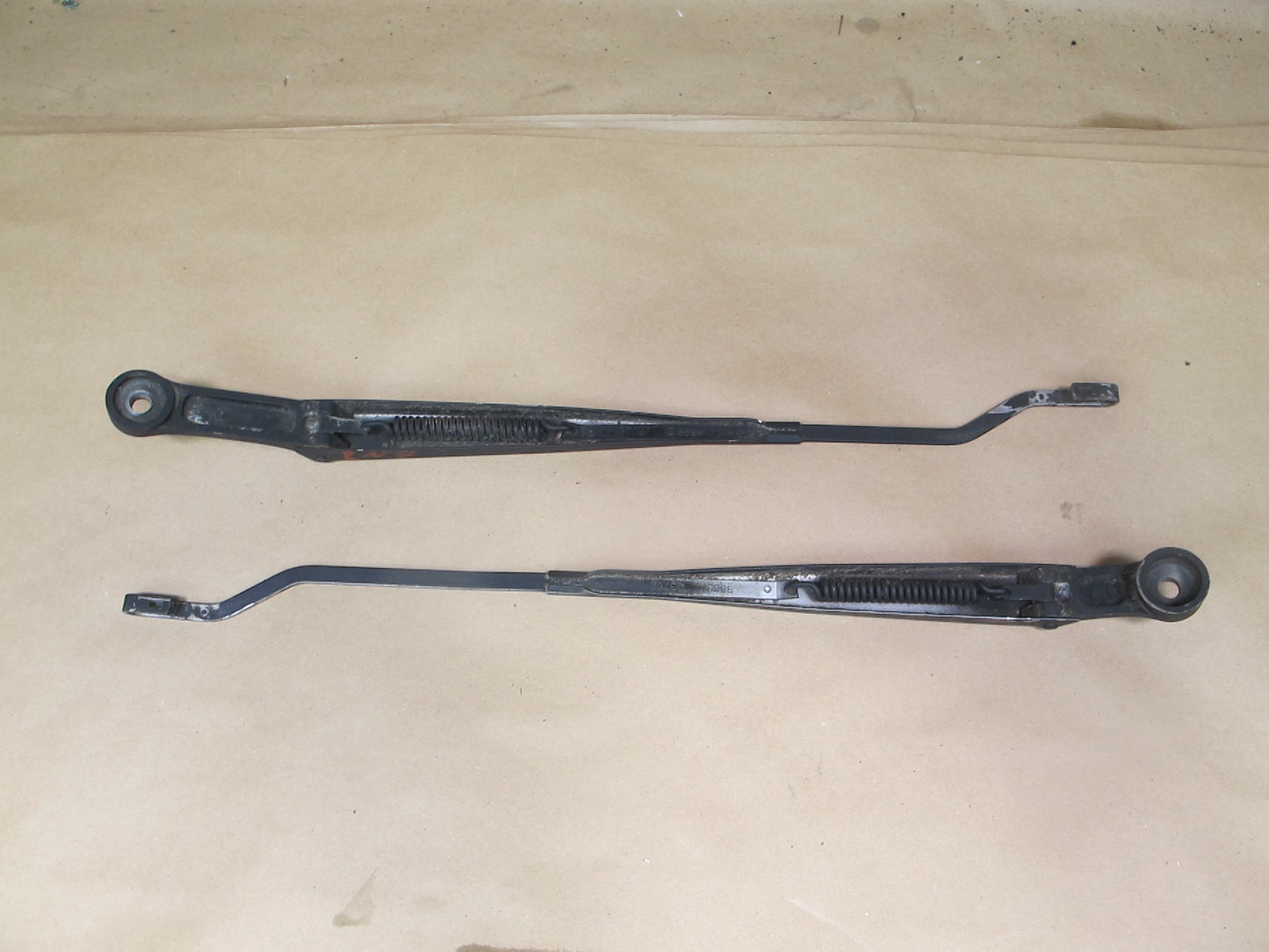 84-86 Nissan Z31 300ZX Set of 2 Front Windshield Left & Right Wiper Arm OEM