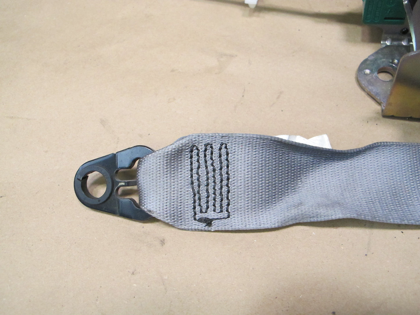 07-13 BMW E93 CONVERTIBLE FRONT RIGHT & LEFT SIDE SEATBELT RETRACTOR SET OEM