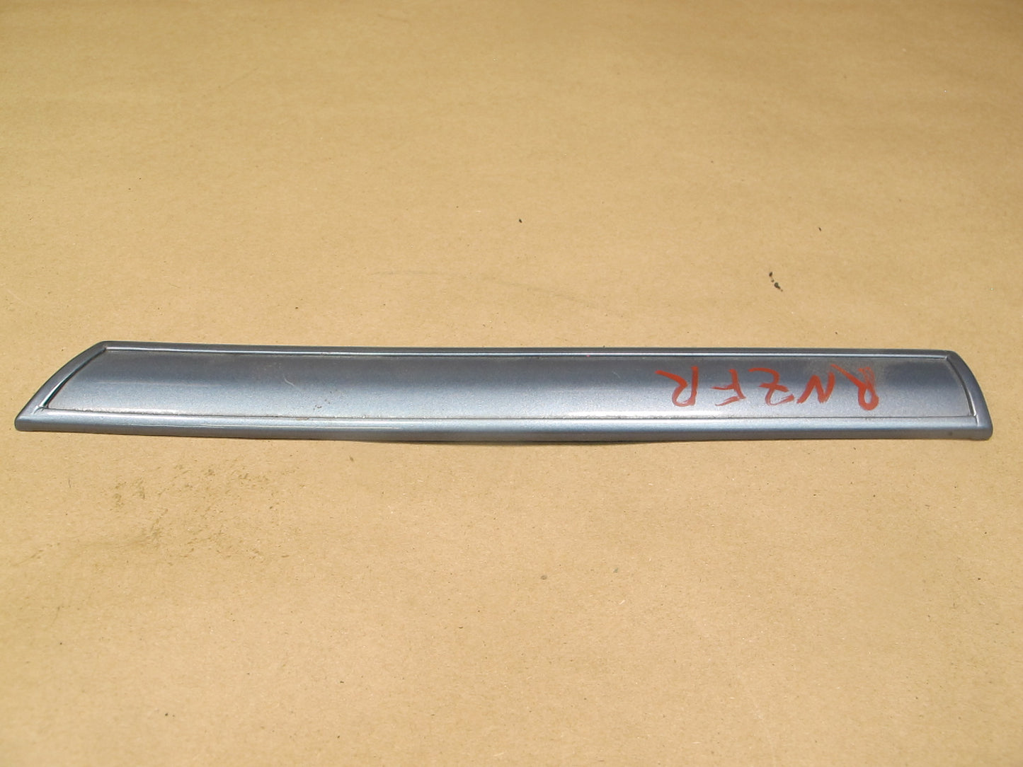 84-86 Nissan Z31 300ZX Front Right Fender Shell Trim Molding Cover OEM