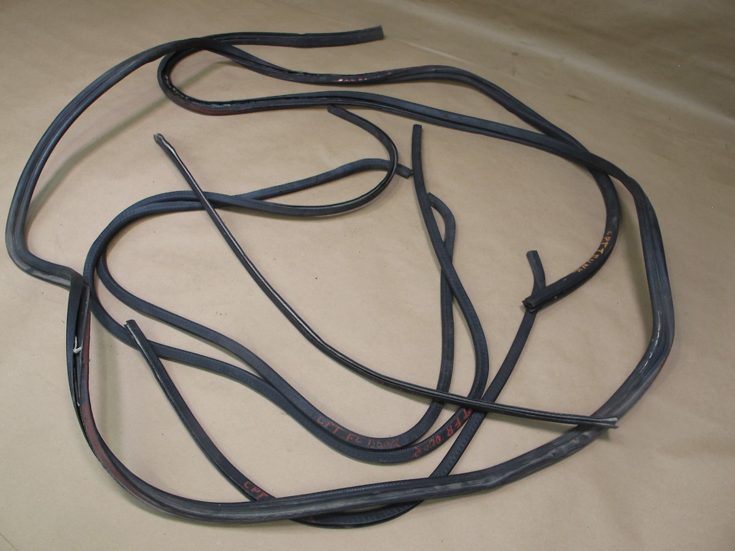 80-82 Porsche 924 Door Trunk Weatherstrip Rubber Seal Gasket Set OEM