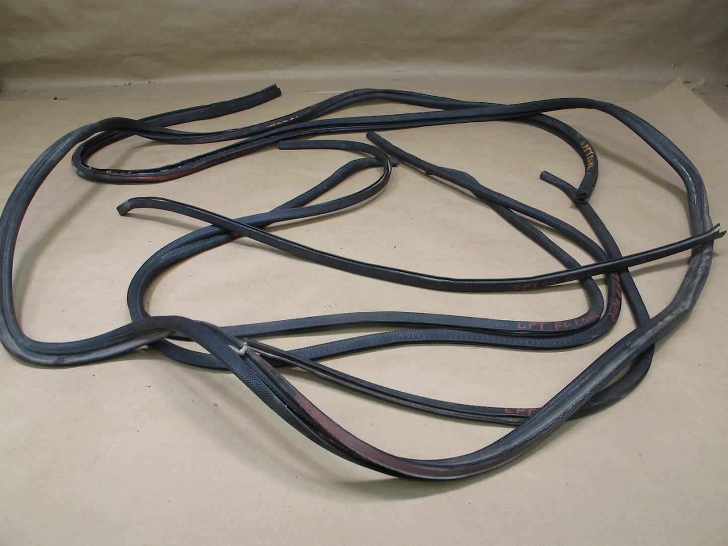 80-82 Porsche 924 Door Trunk Weatherstrip Rubber Seal Gasket Set OEM