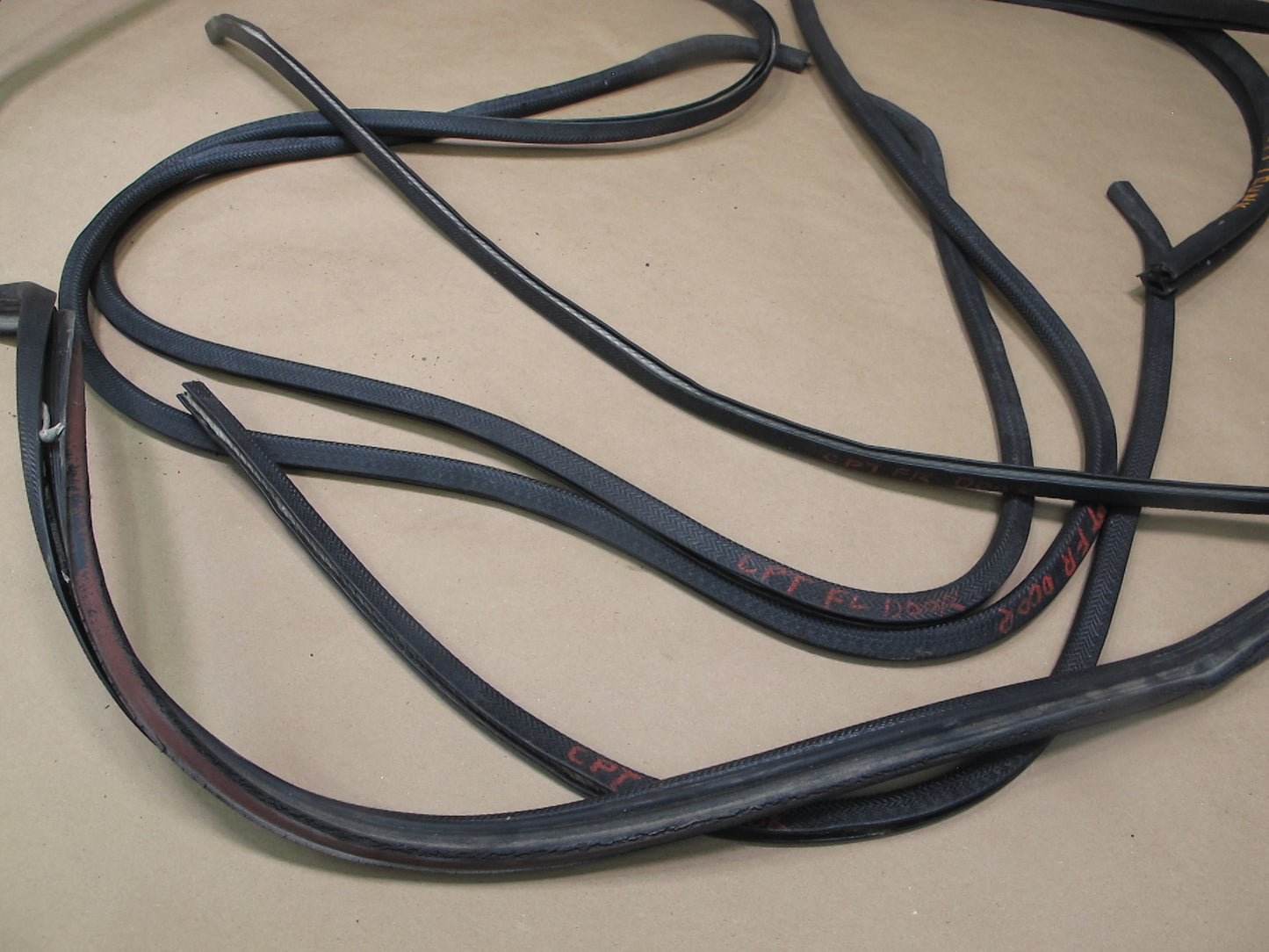 80-82 Porsche 924 Door Trunk Weatherstrip Rubber Seal Gasket Set OEM