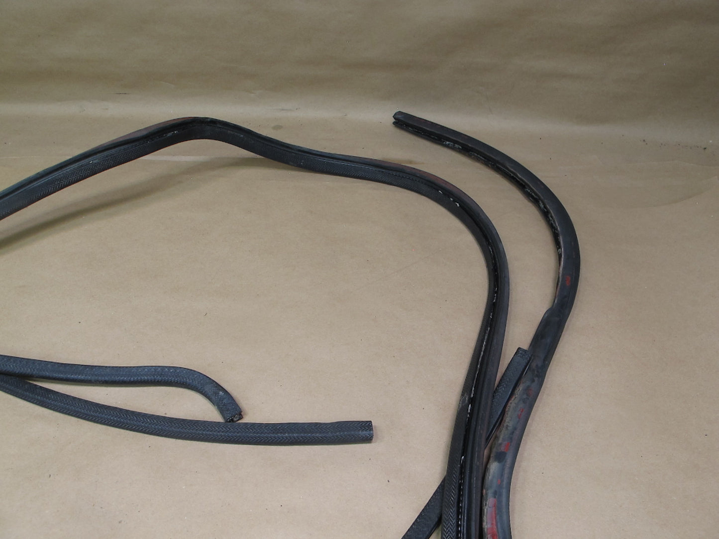 80-82 Porsche 924 Door Trunk Weatherstrip Rubber Seal Gasket Set OEM