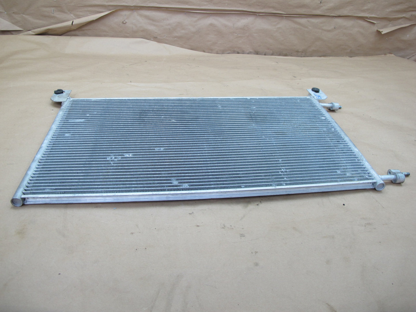 2003-2007 Hummer H2 6.0L A/C AC Air Conditioning Condenser