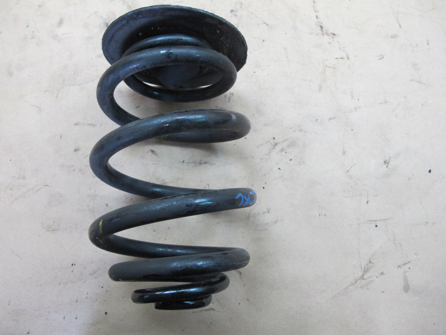 03-08 BMW E85 Z4 N52 RWD Set of 2 Rear Left & Right Coil Spring OEM