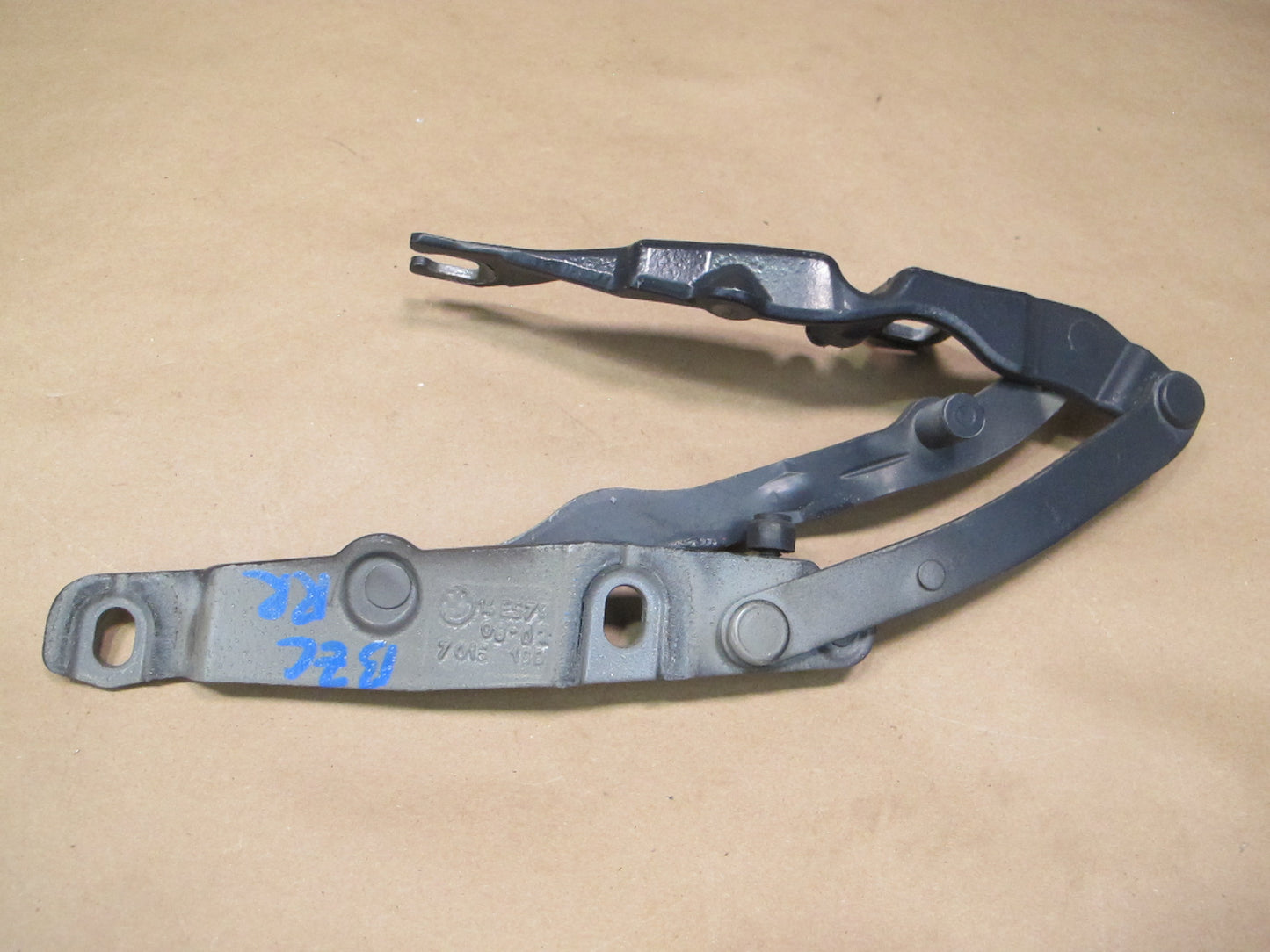 03-08 BMW E85 Z4 Set of 2 Rear Left & Right Trunk Hinge 7016179 OEM