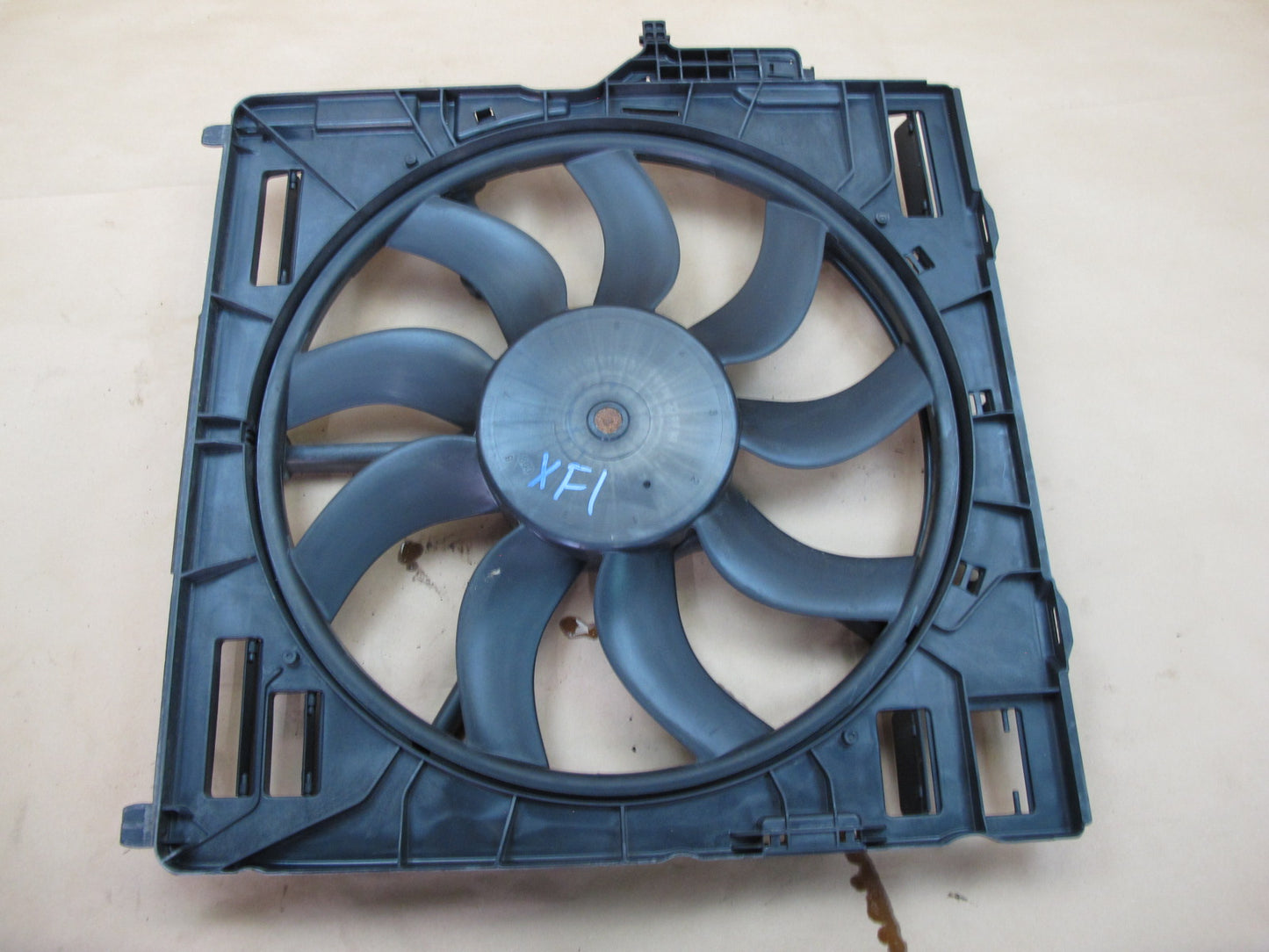 14-18 BMW F15 F16 X5 X6 50i N63 Electric Radiator Cooling Fan & Shroud OEM