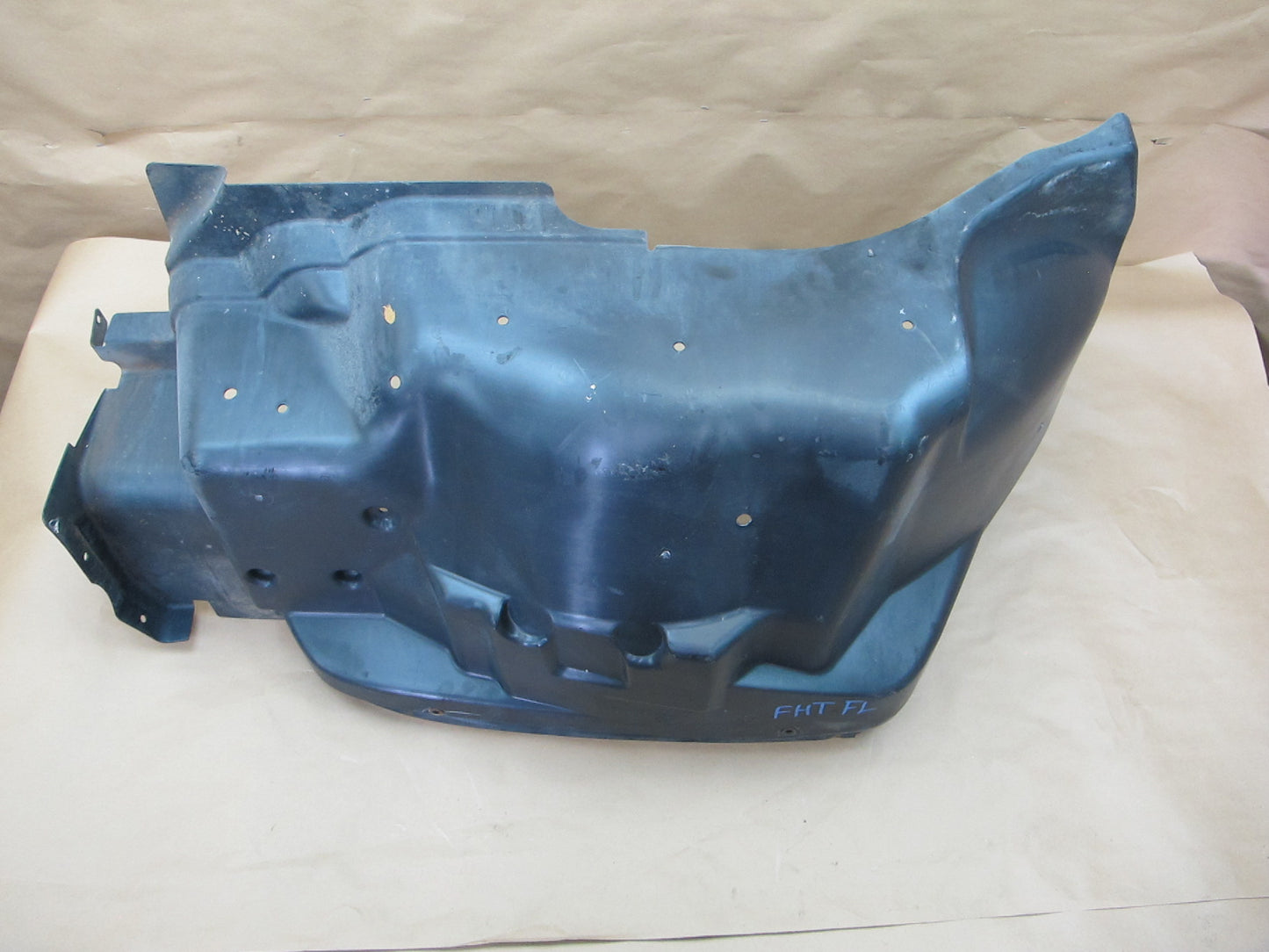 2003-2009 Hummer H2 Front Left Wheel Fender Liner Splash Guard Shield 15176641