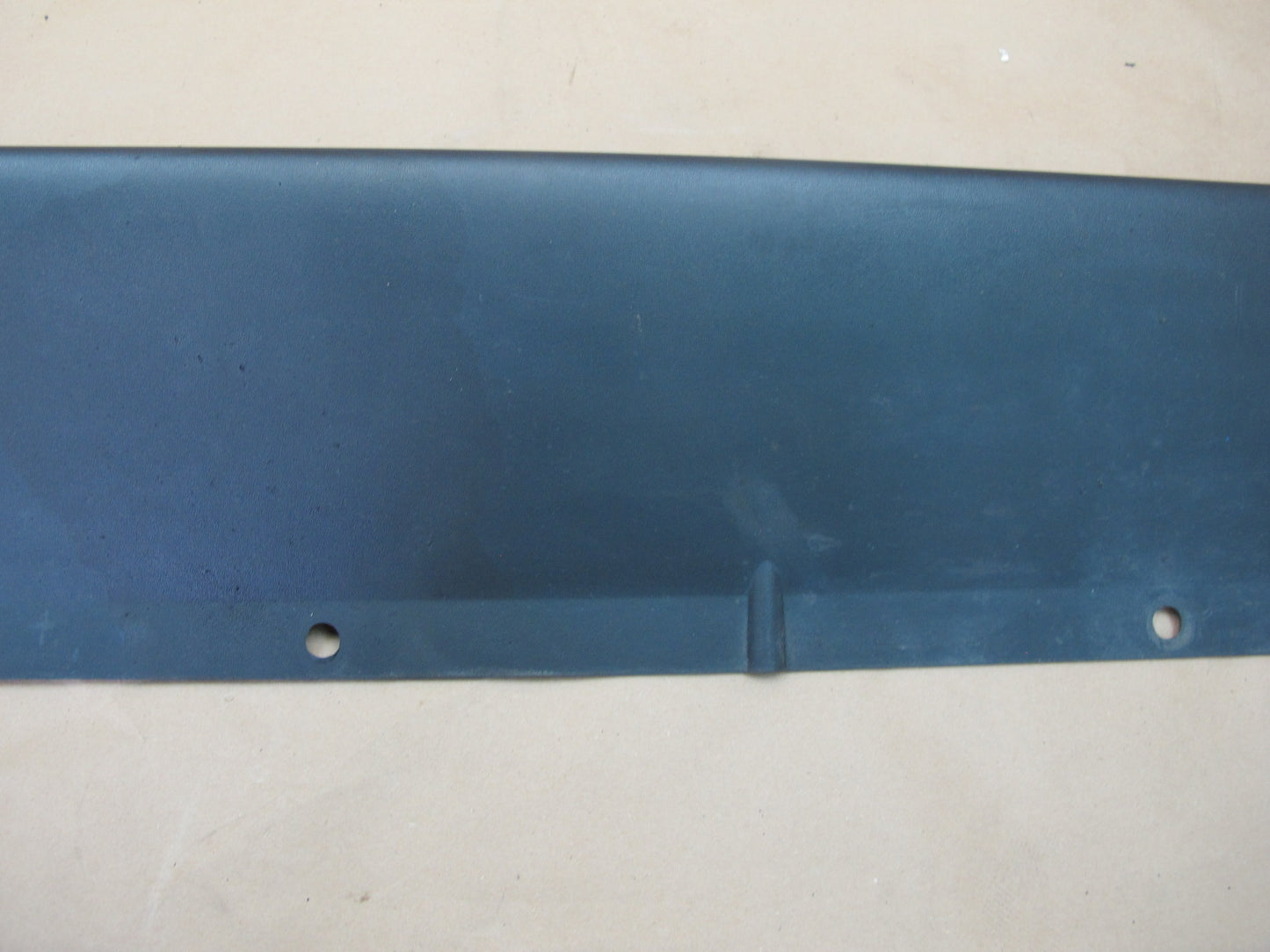 2003-2009 Hummer H2 Right Side Rocker Panel Trim Cover Molding