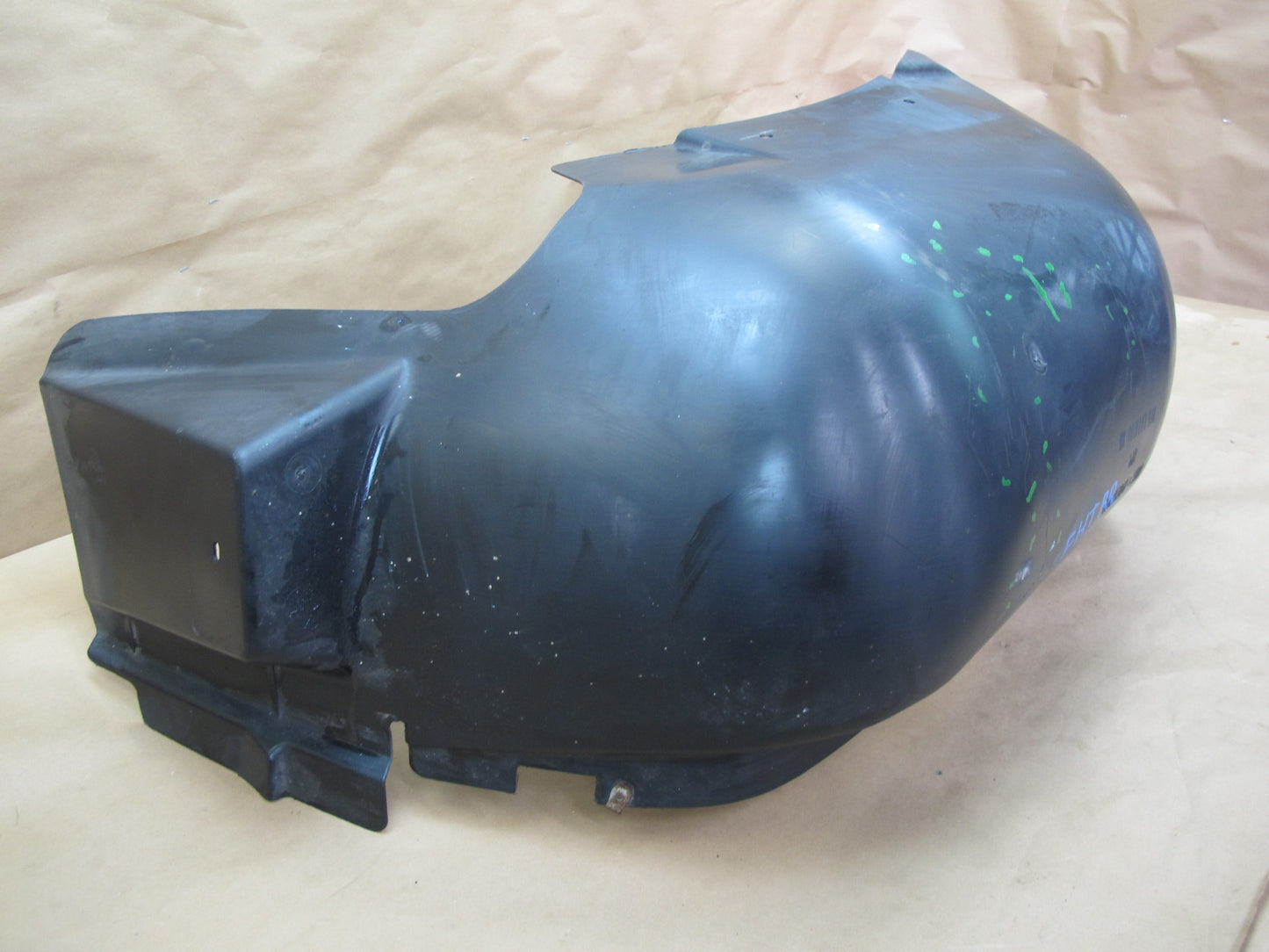 2003-2009 Hummer H2 Rear Right Wheel Fender Liner Splash Guard Shield 15111880