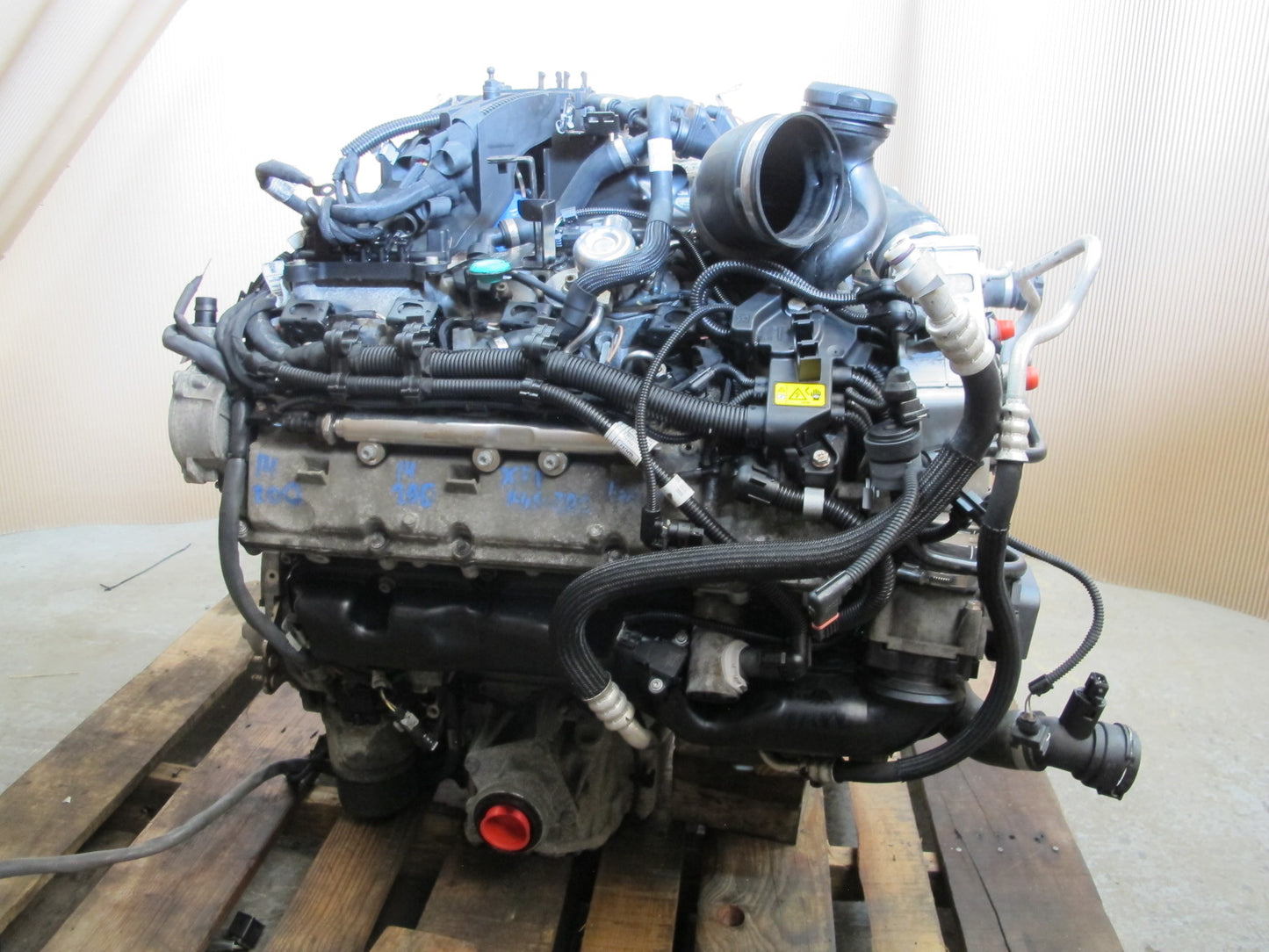 16-18 BMW F15 F16 X5 X6 N63B44 4.4L Complete Engine Motor w Turbo 112k Miles