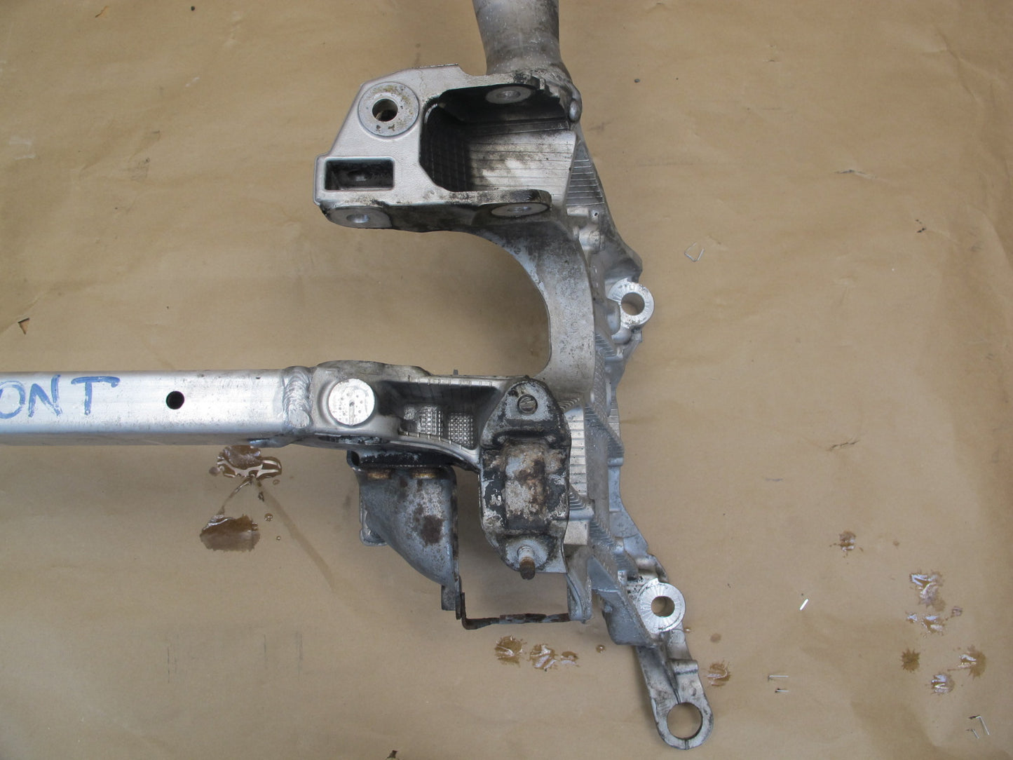 08-12 Audi 8T A5 S5 A4 S4 Front Engine Crossmember Sub Frame Carrier OEM